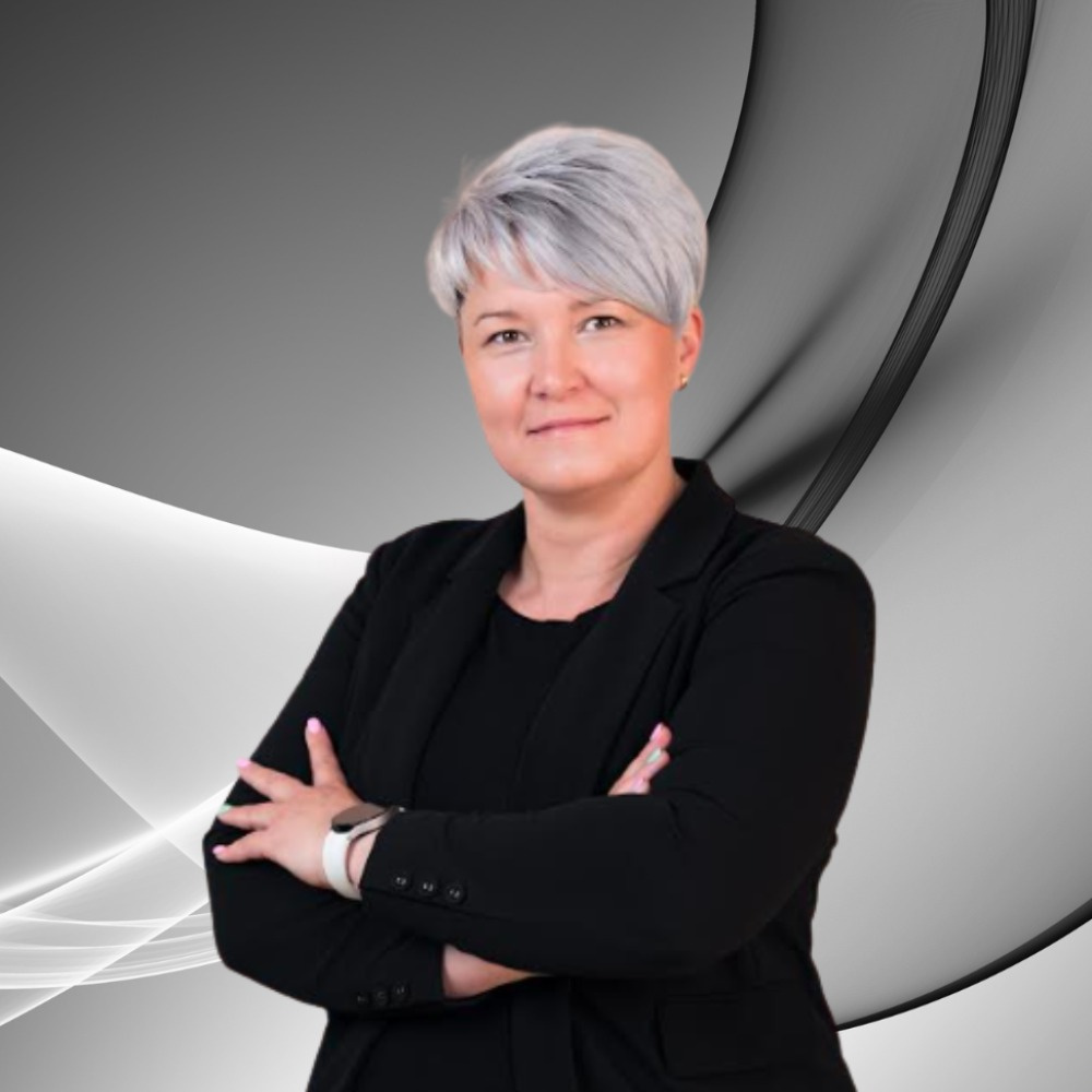 Toldi-Csiszár Mónika