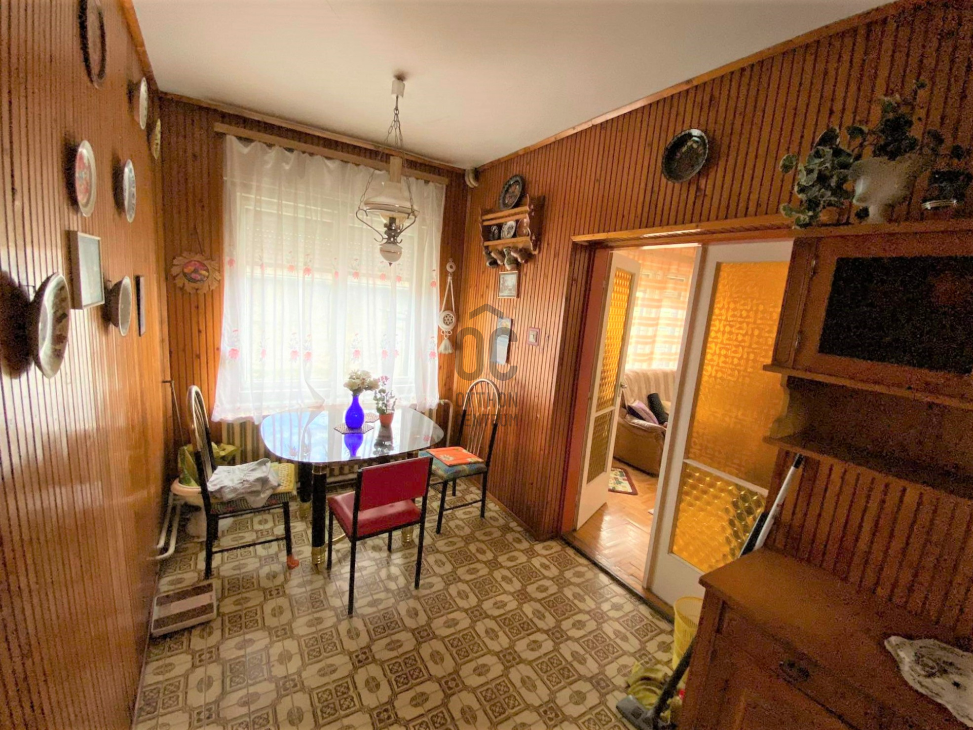 Gallery zoom image
