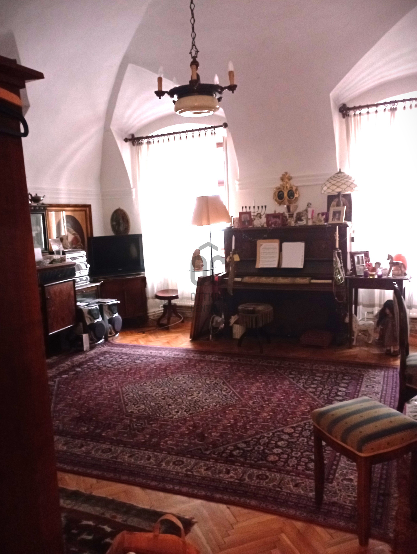 Gallery zoom image