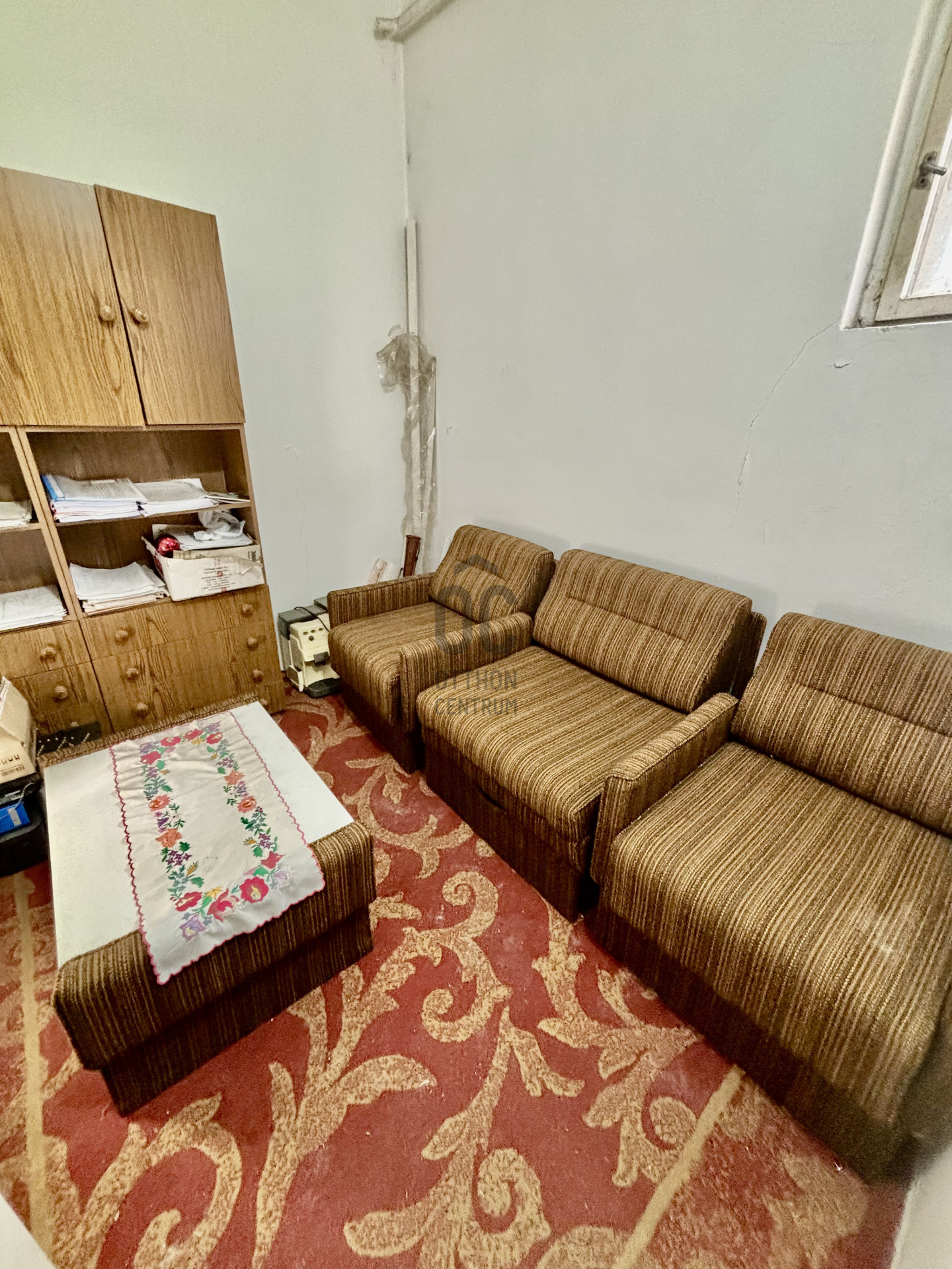 Gallery zoom image