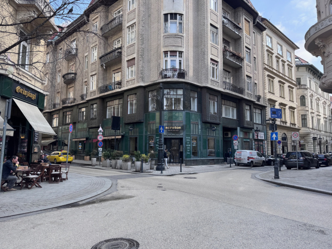 Üzlethelyiség · 103 m² · 178.000.000 Ft