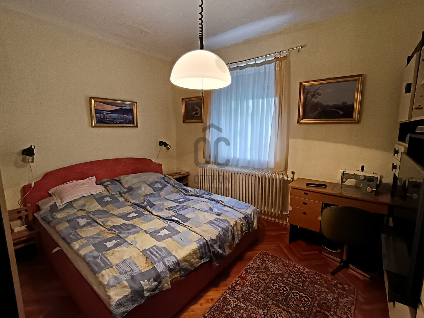 Gallery zoom image