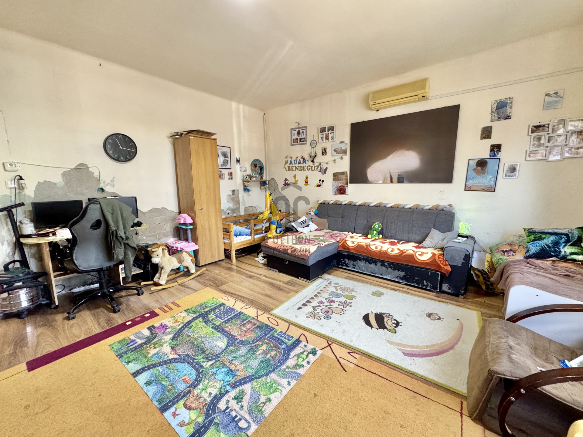 Gallery zoom image