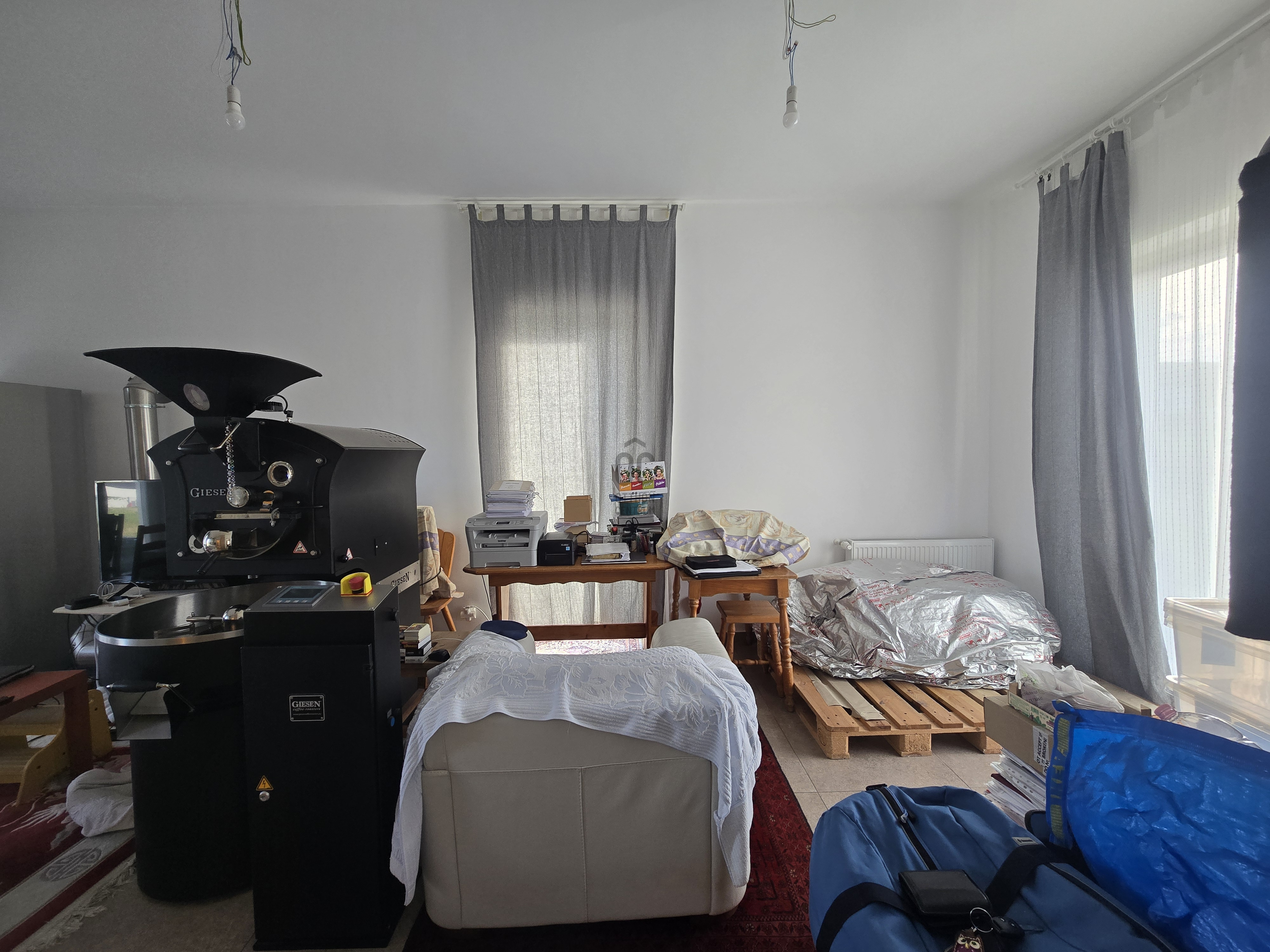 Gallery zoom image