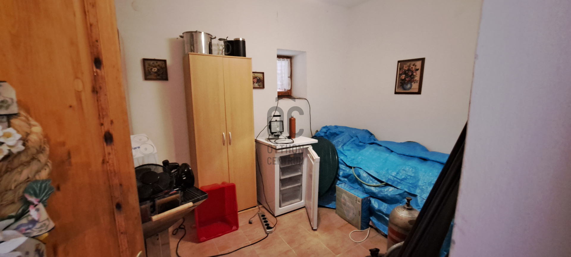 Gallery zoom image