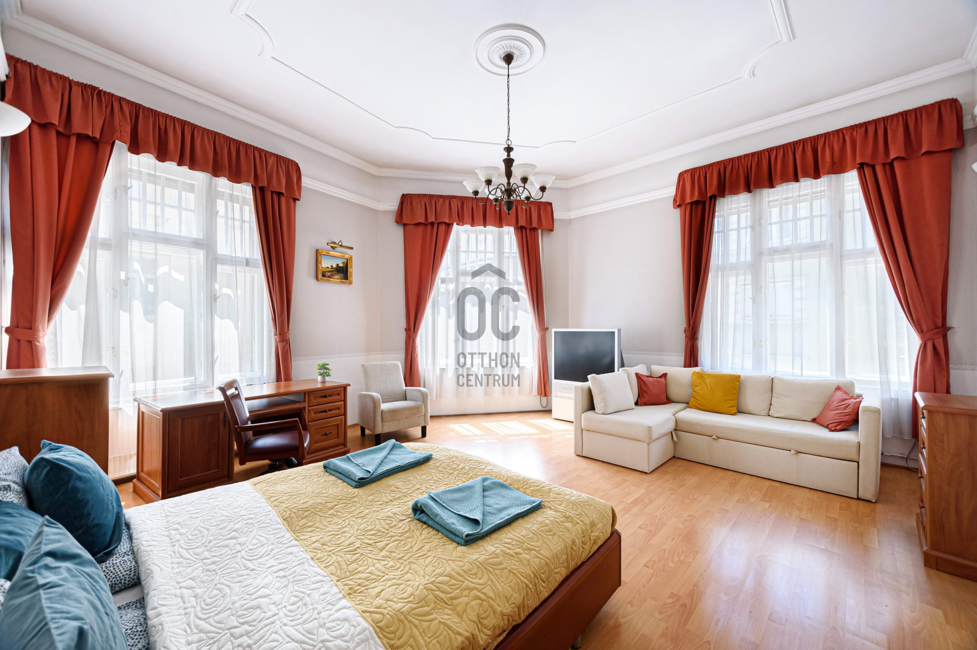 Gallery zoom image