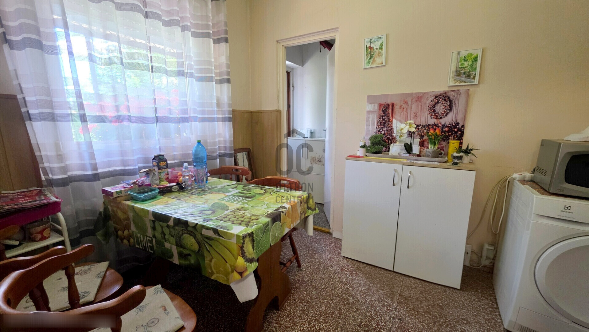 Gallery zoom image
