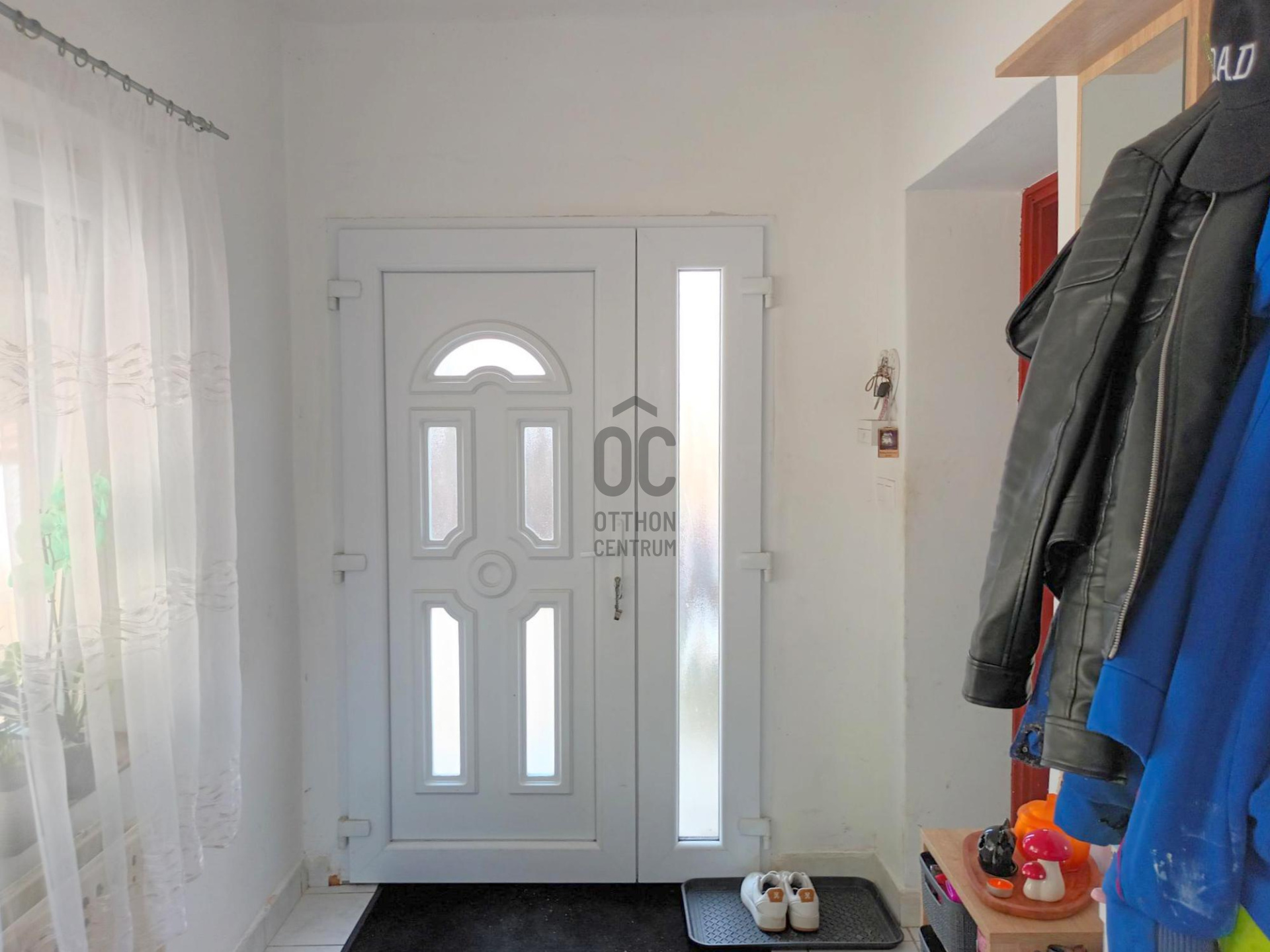 Gallery zoom image
