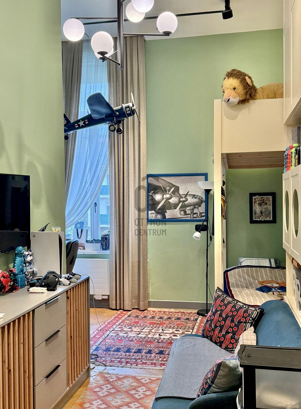 Gallery zoom image