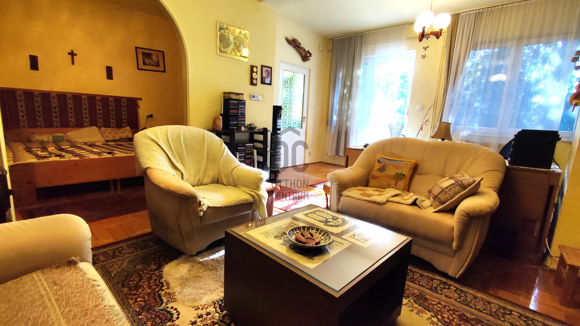 Gallery zoom image