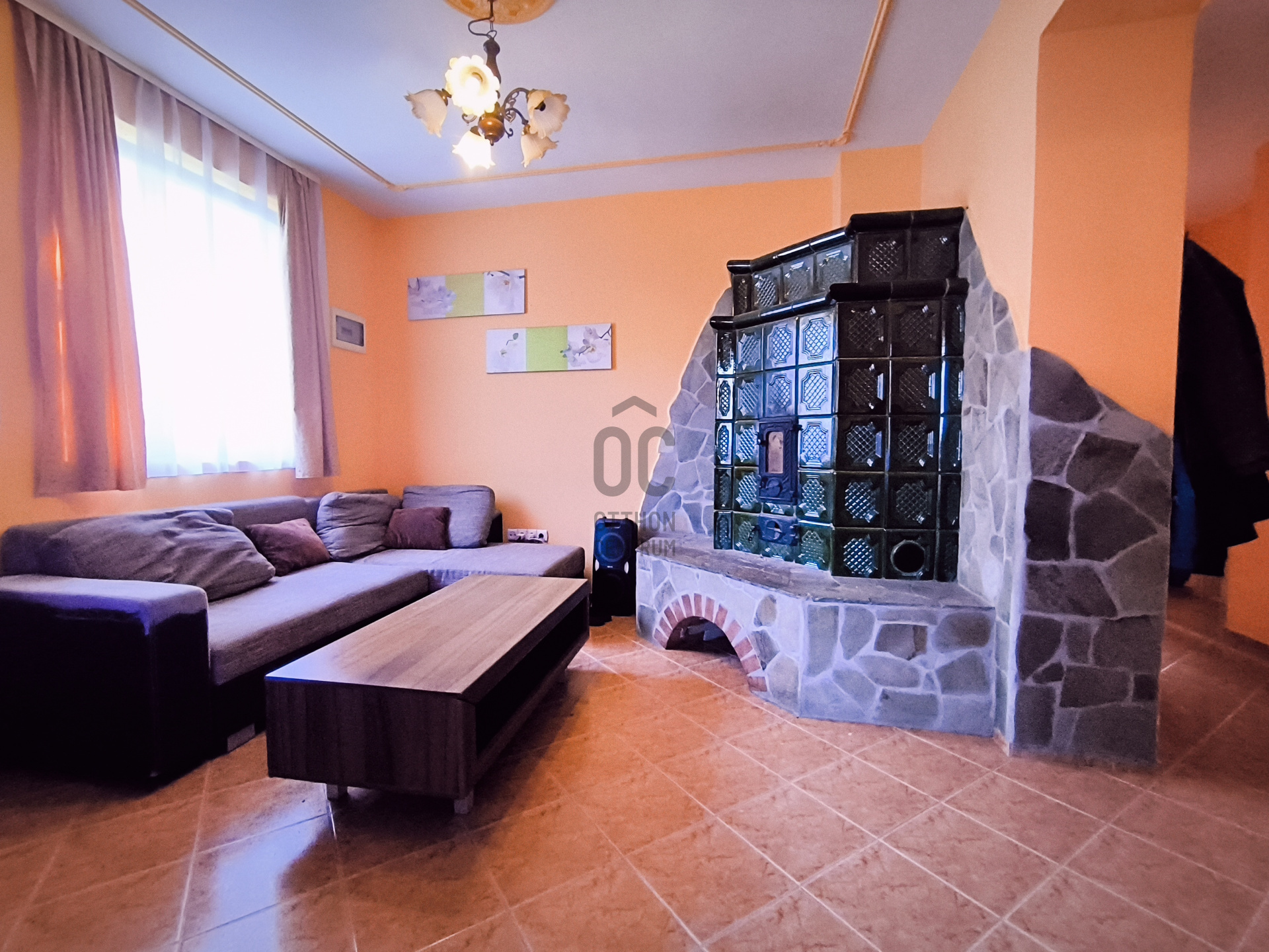 Gallery zoom image