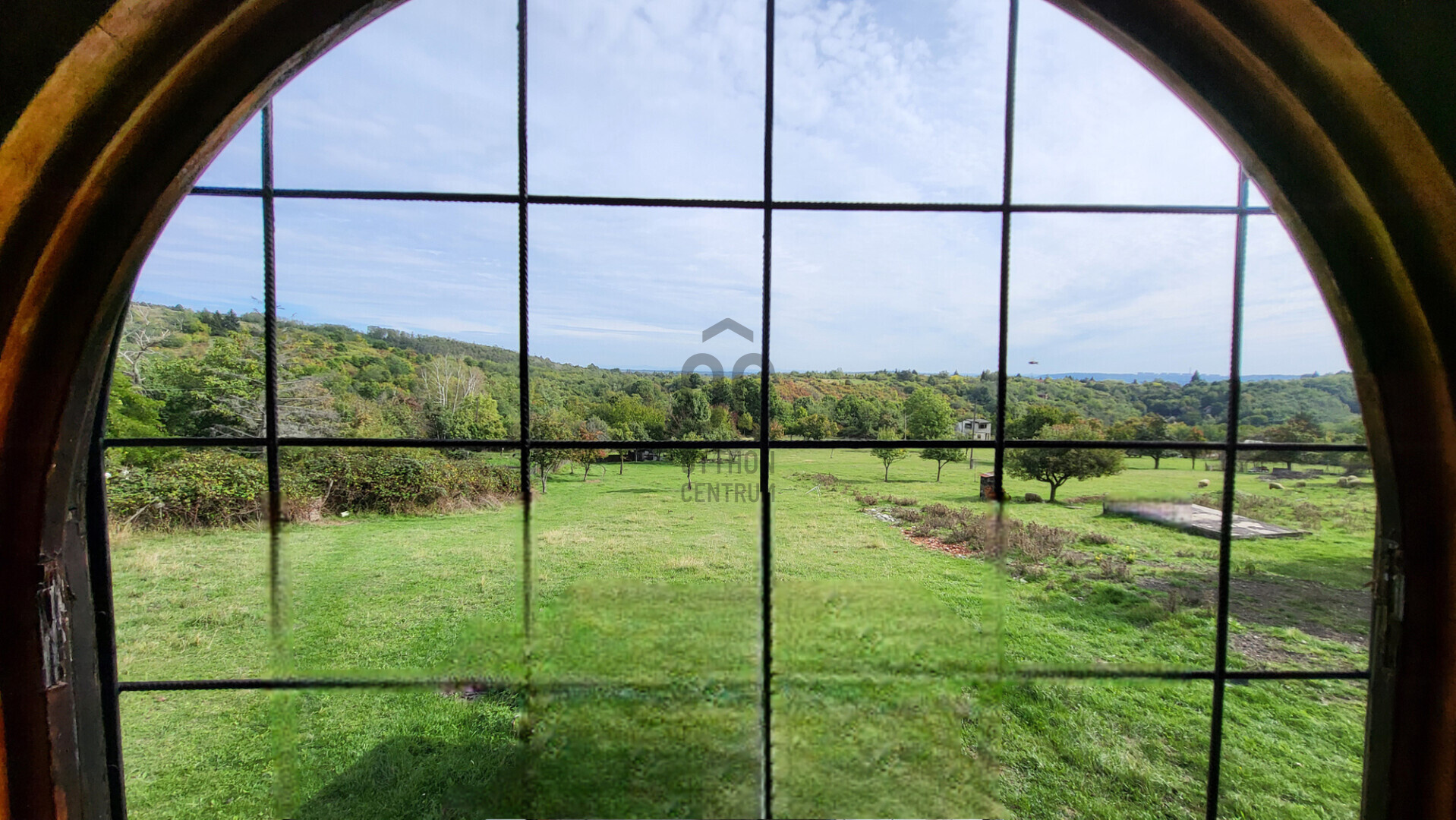 Gallery zoom image