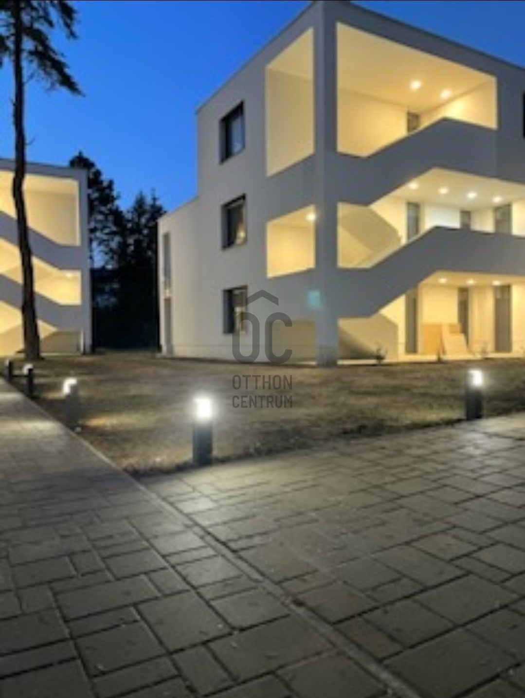 Gallery zoom image