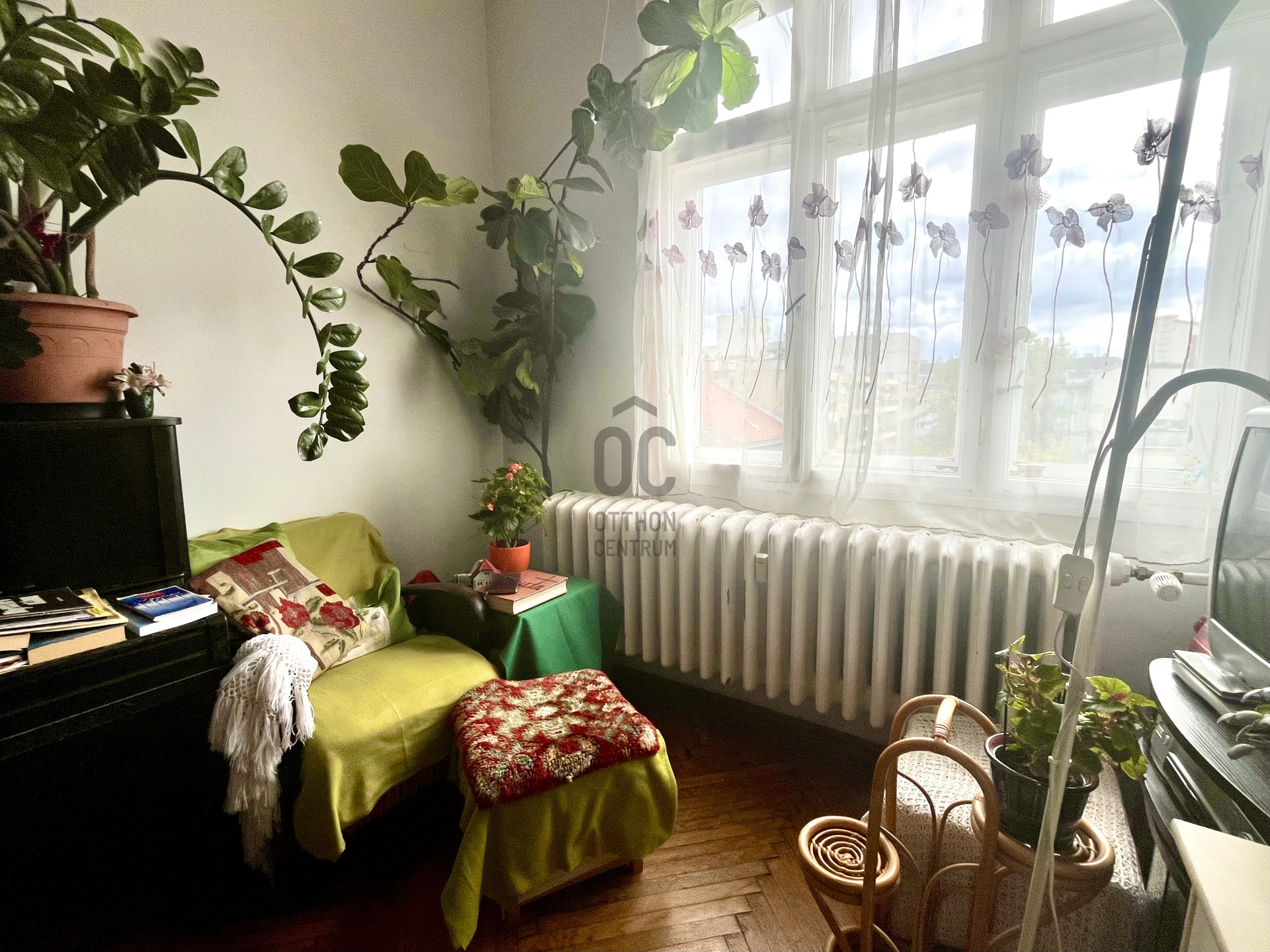 Gallery zoom image