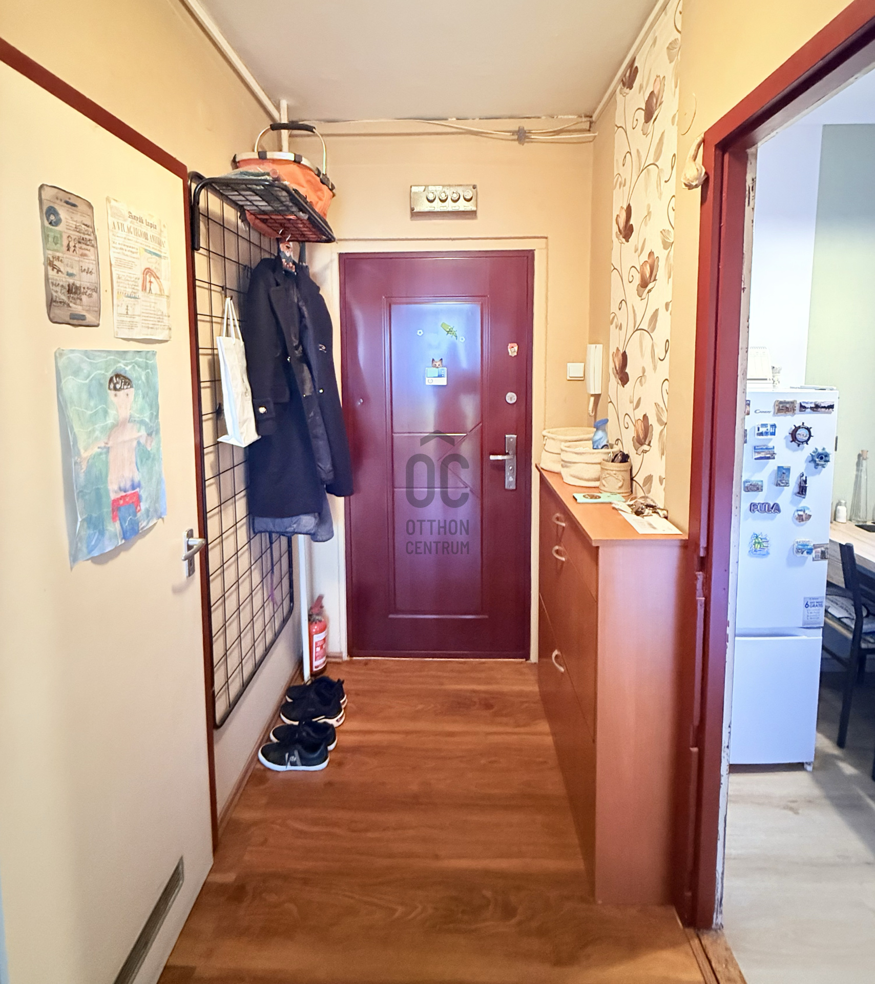 Gallery zoom image