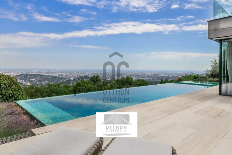 5 bed · 746m² · Családi ház · € 4.669.952.000
