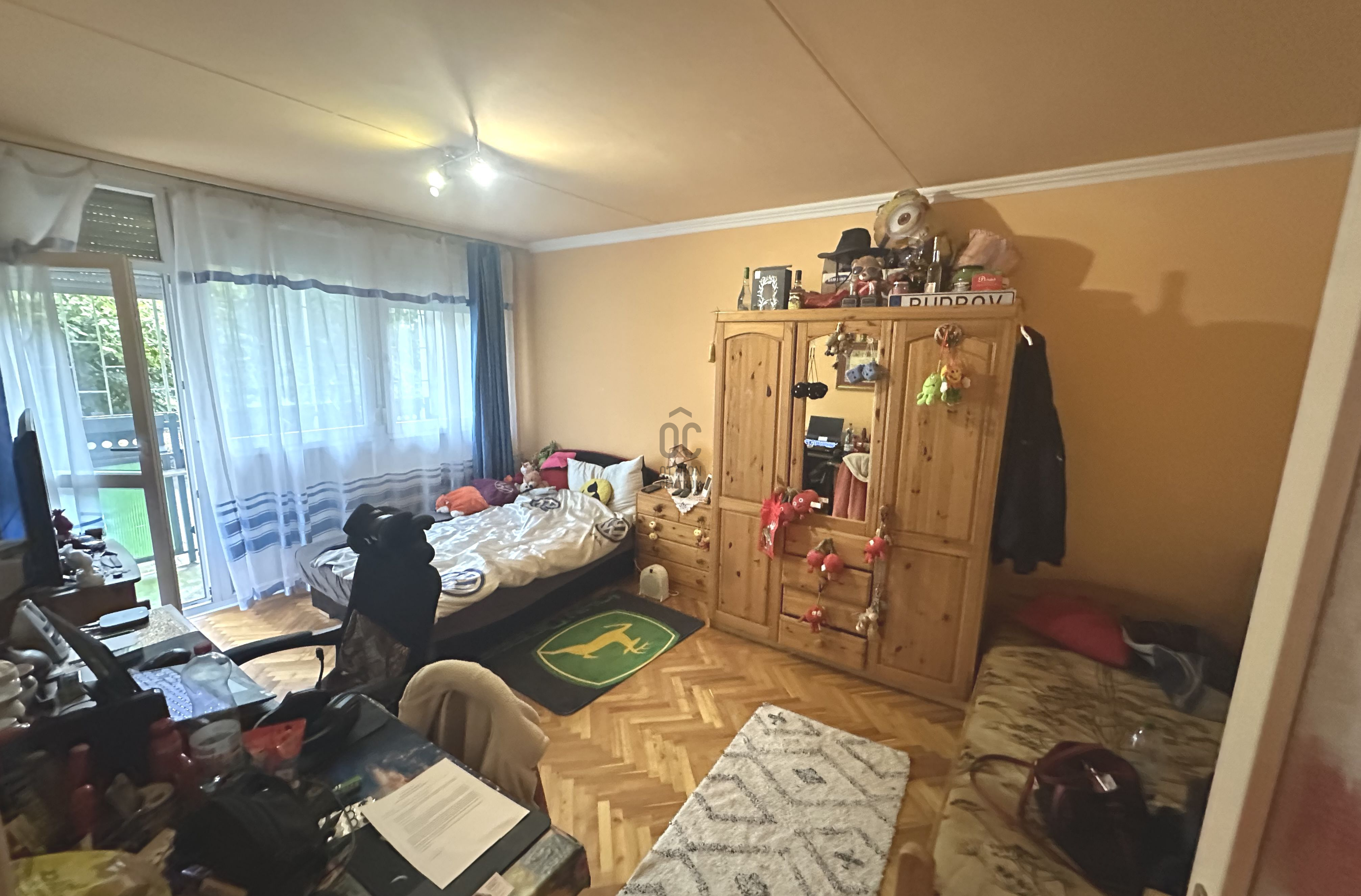 Gallery zoom image