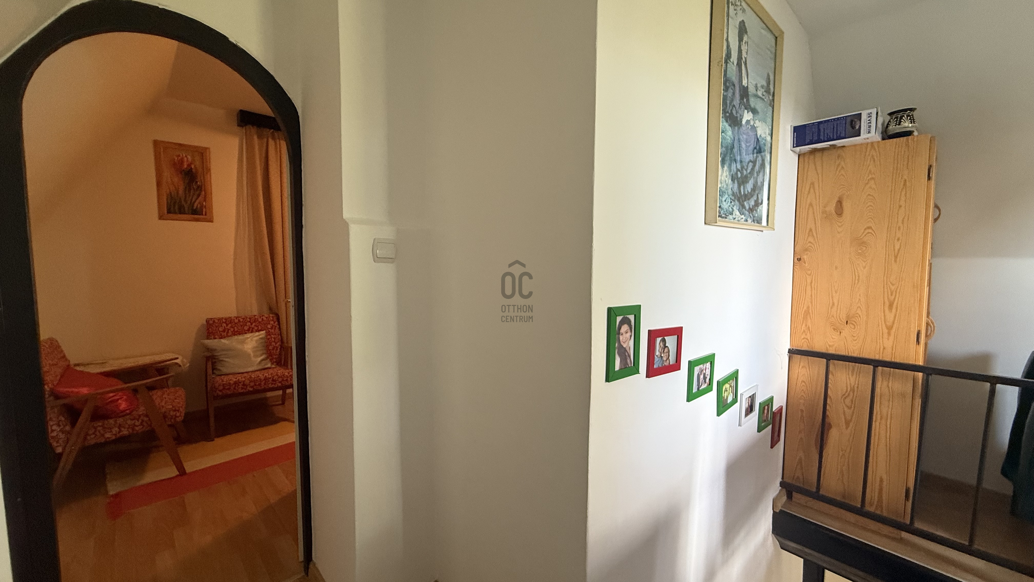 Gallery zoom image