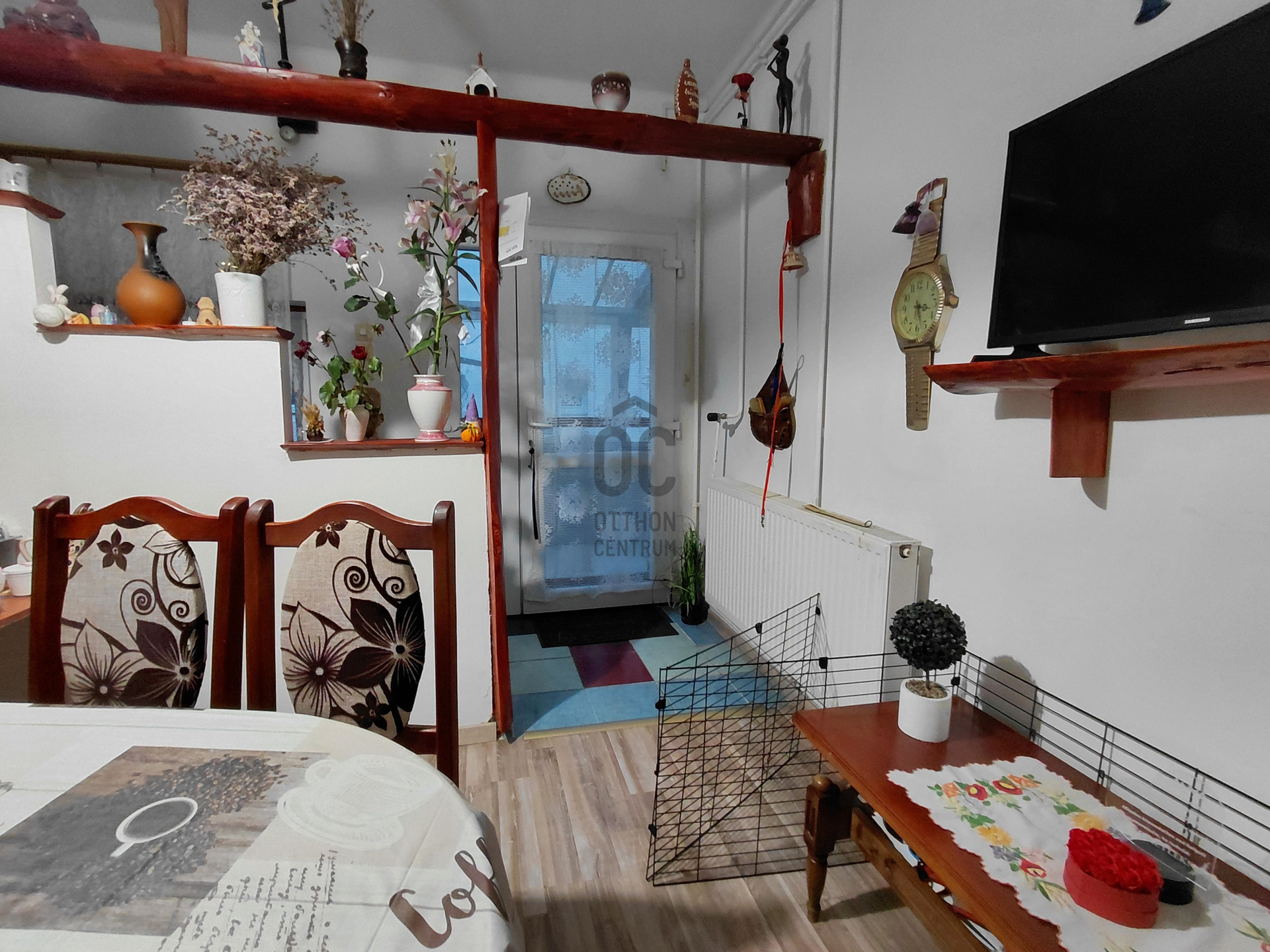 Gallery zoom image