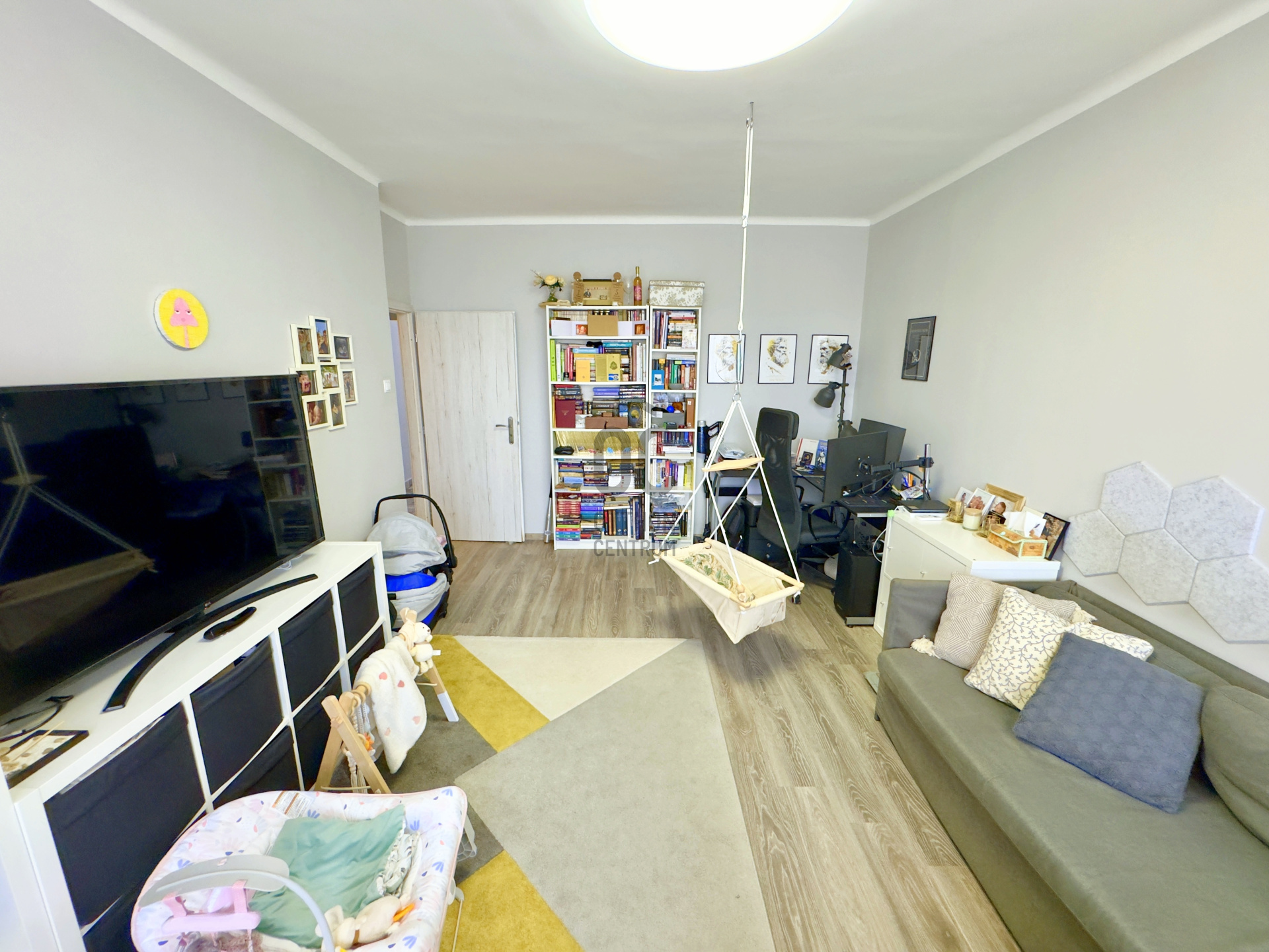 Gallery zoom image