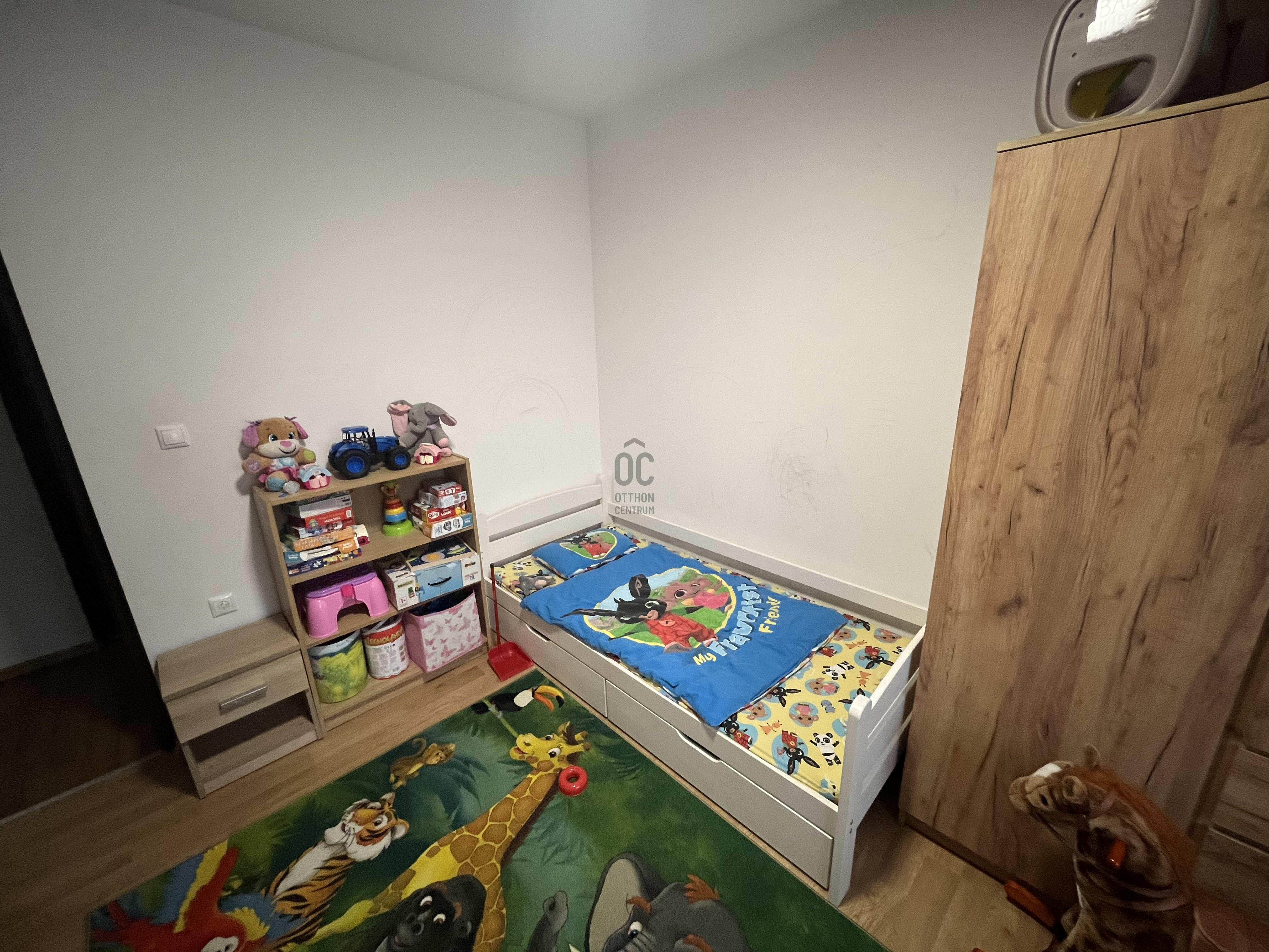 Gallery zoom image