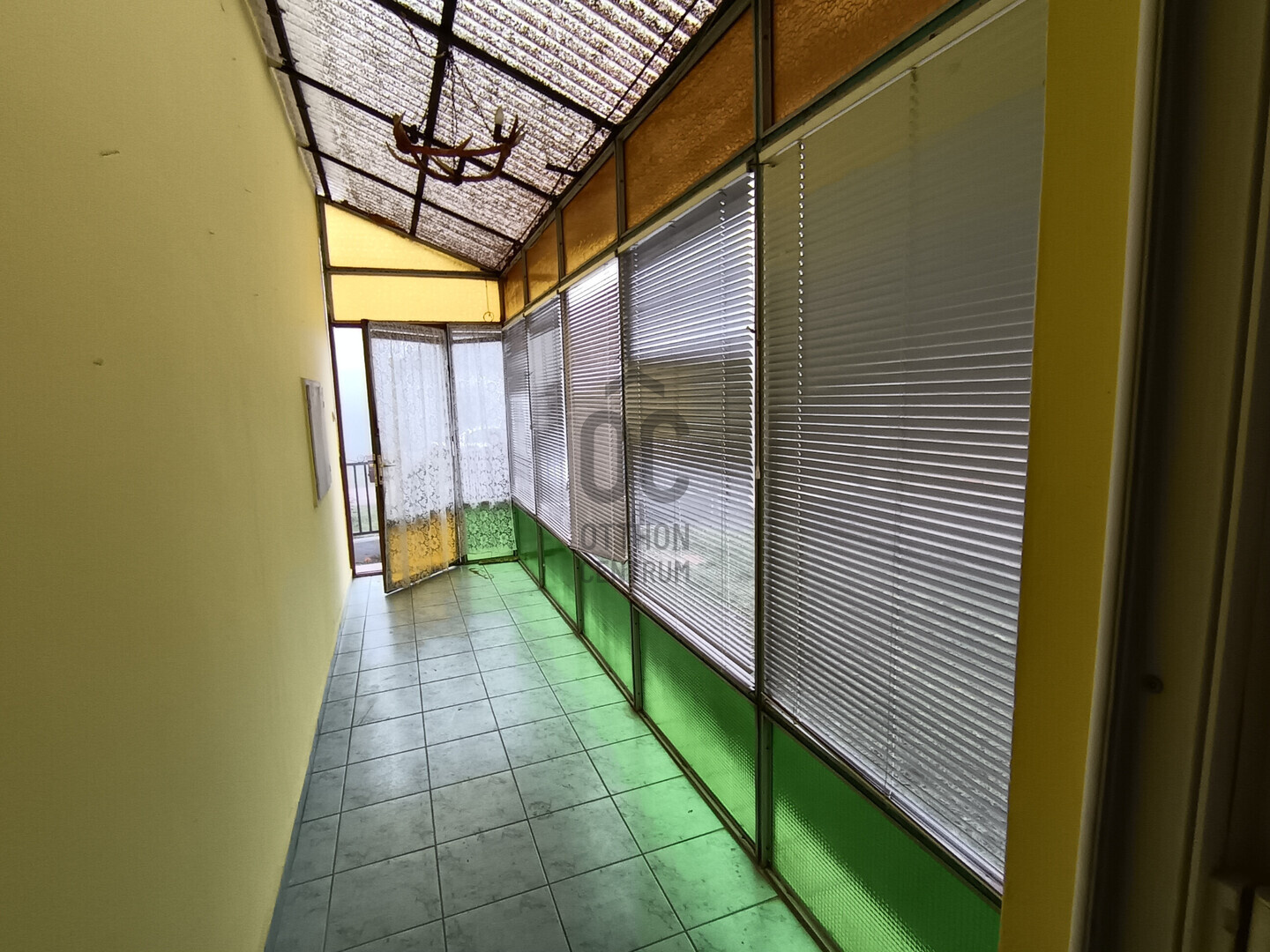 Gallery zoom image