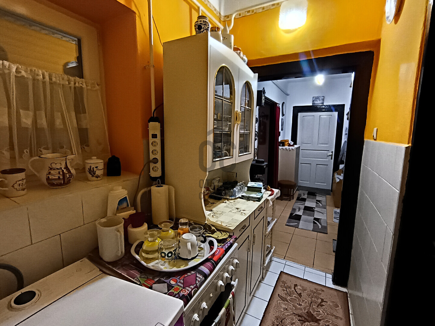 Gallery zoom image