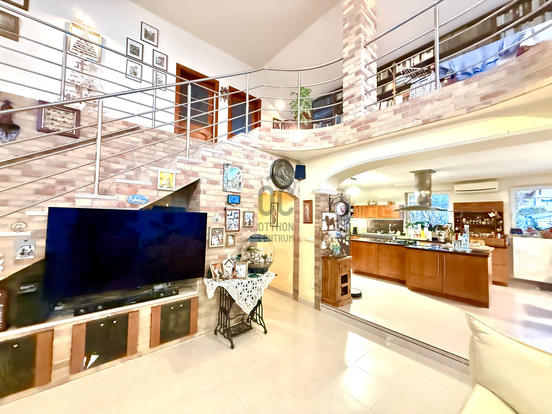 Gallery zoom image