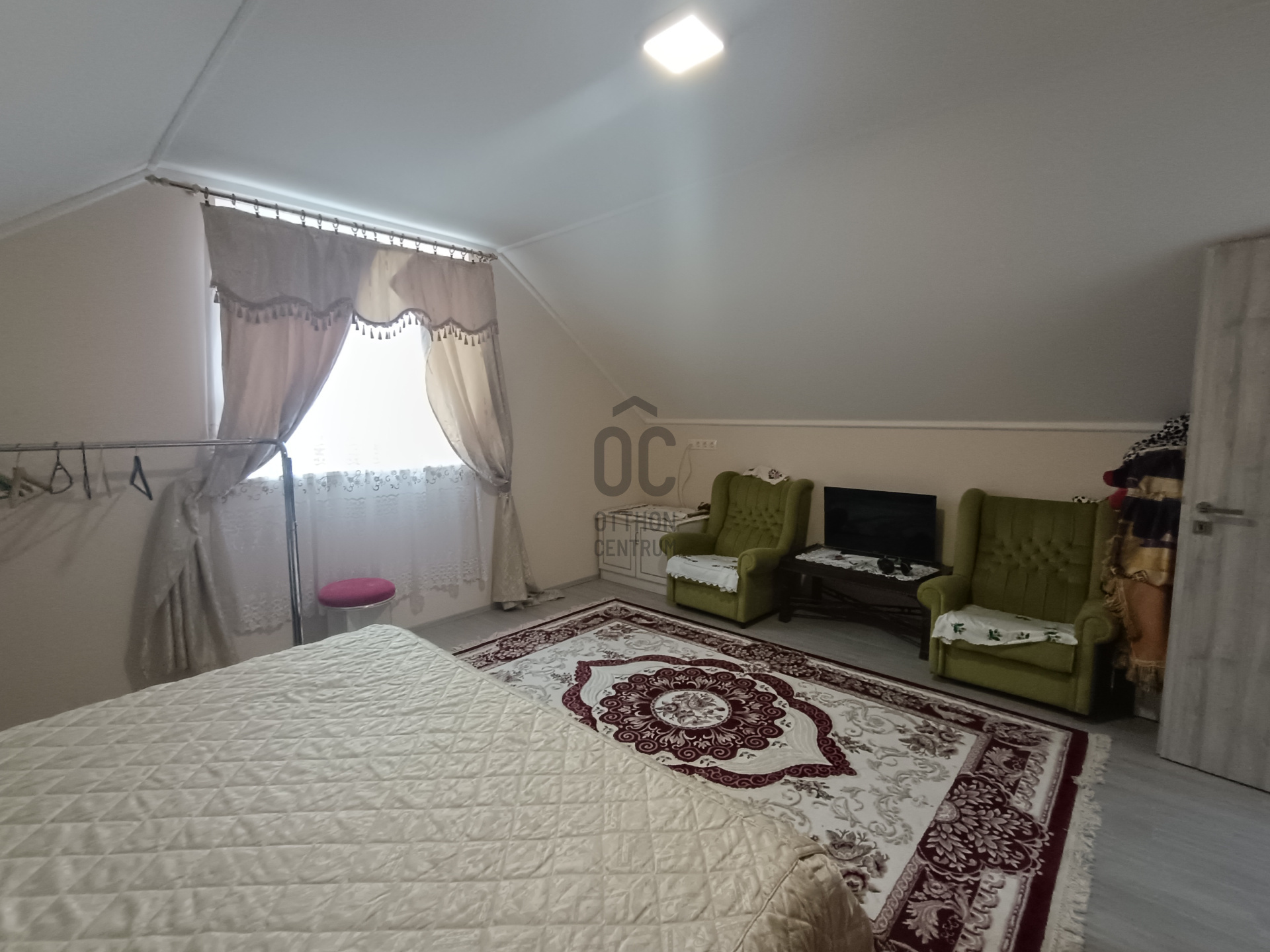 Gallery zoom image