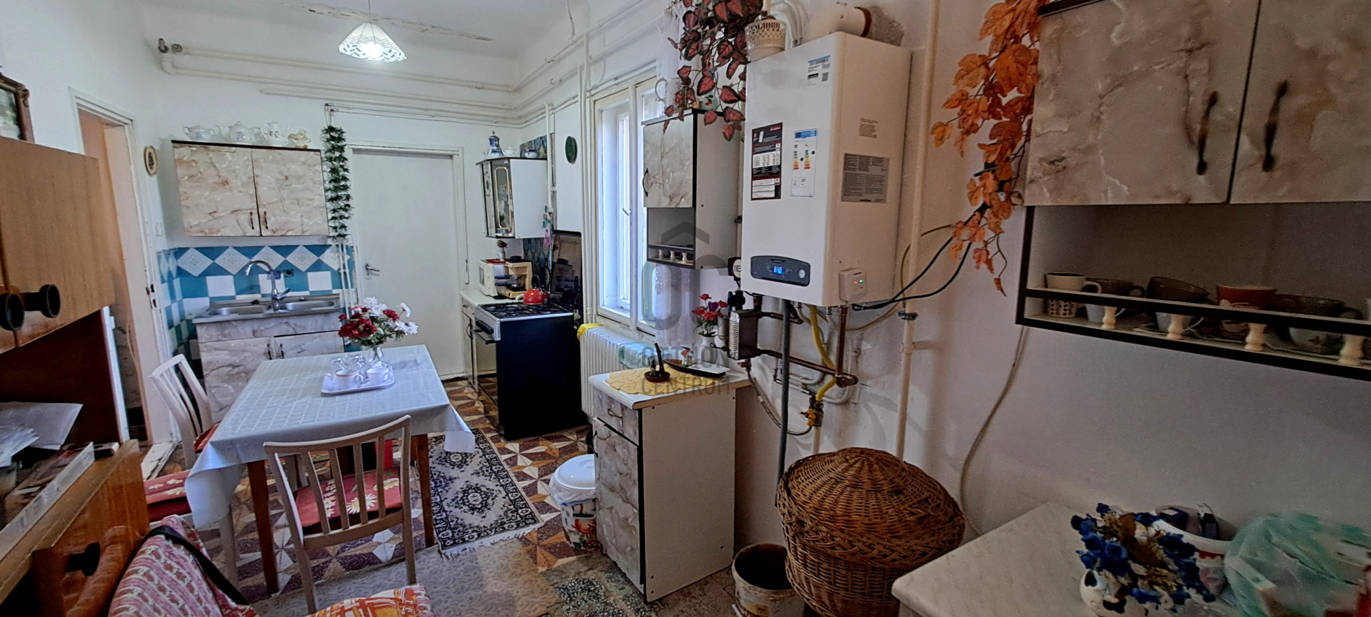 Gallery zoom image