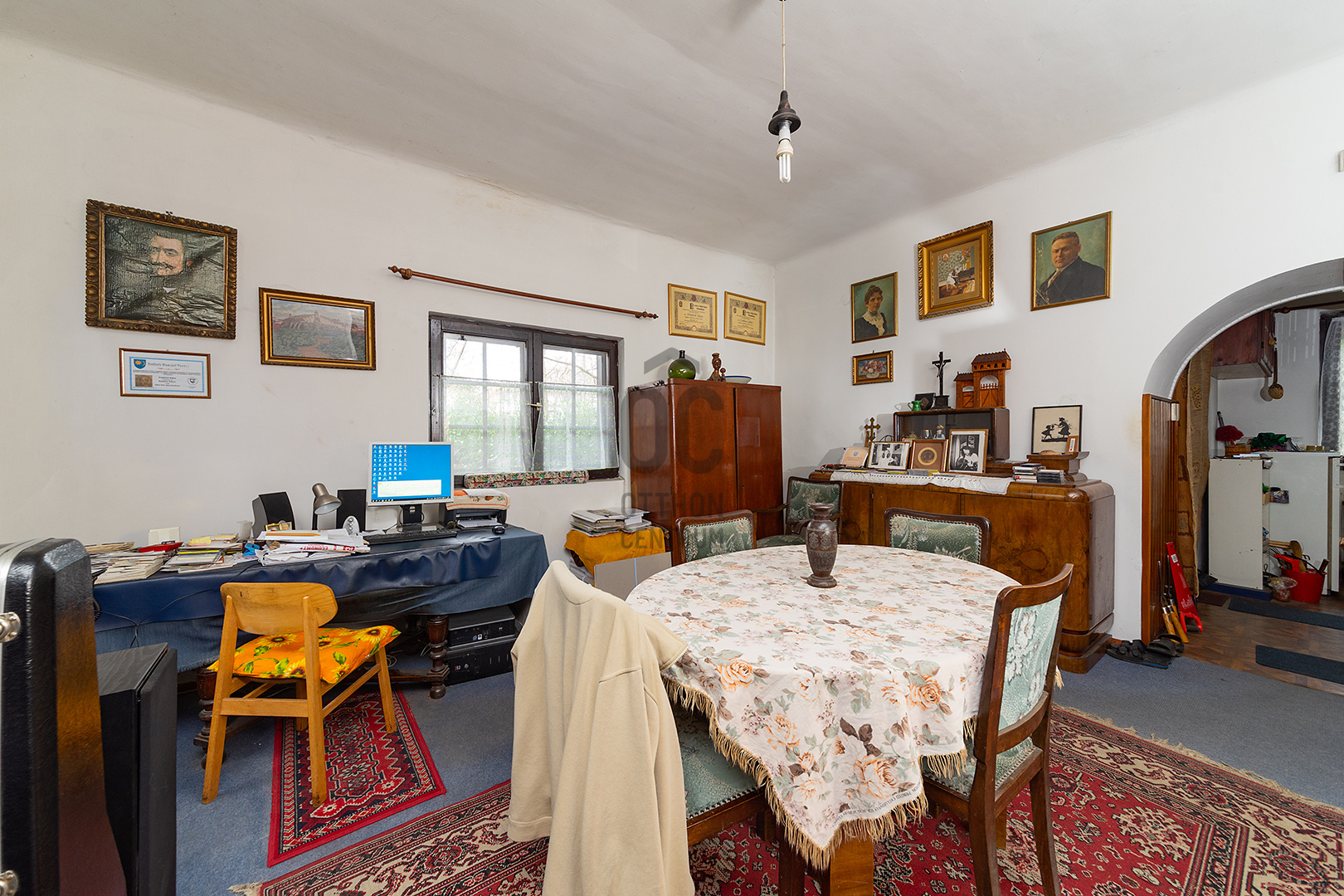 Gallery zoom image