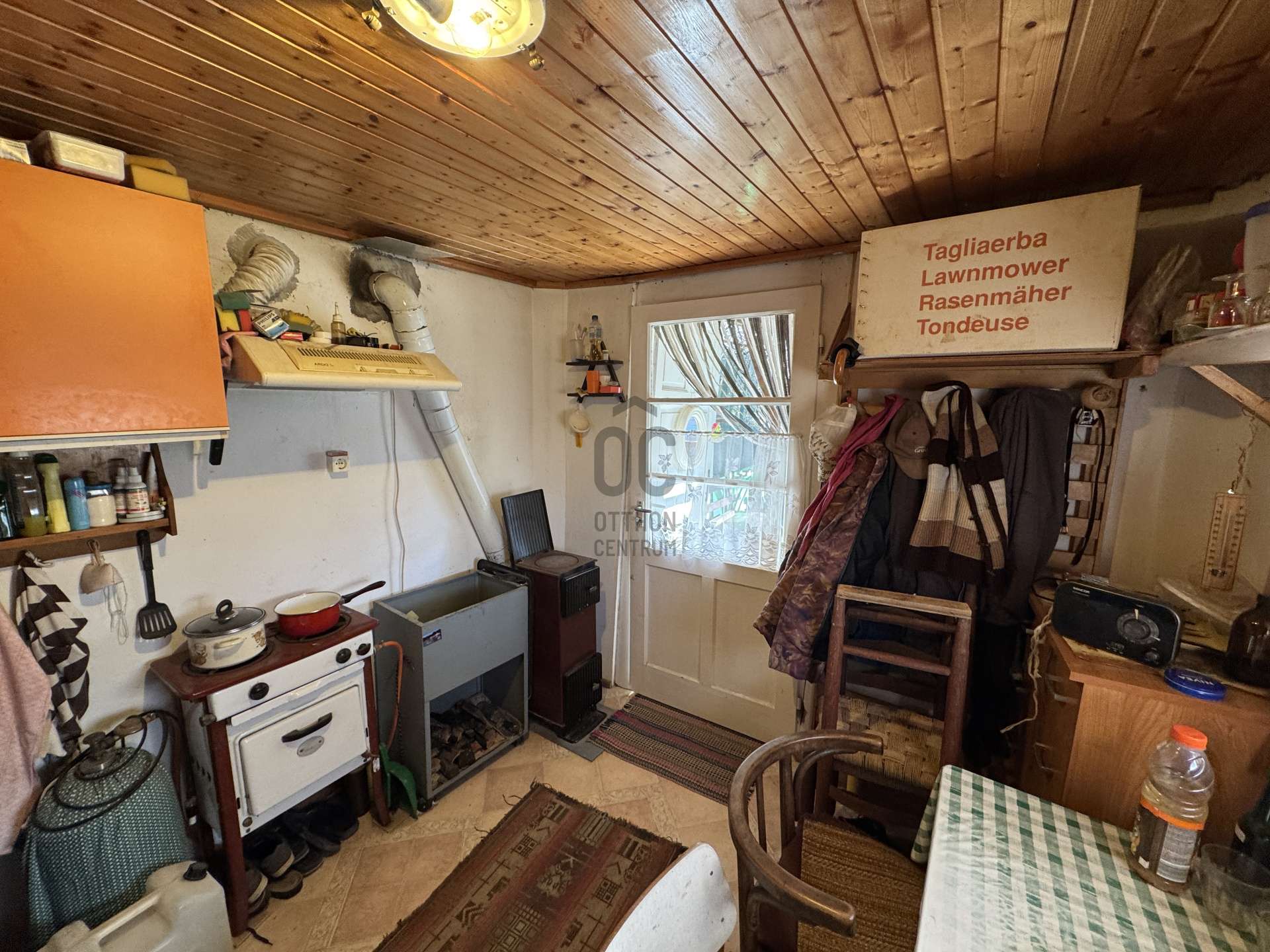 Gallery zoom image