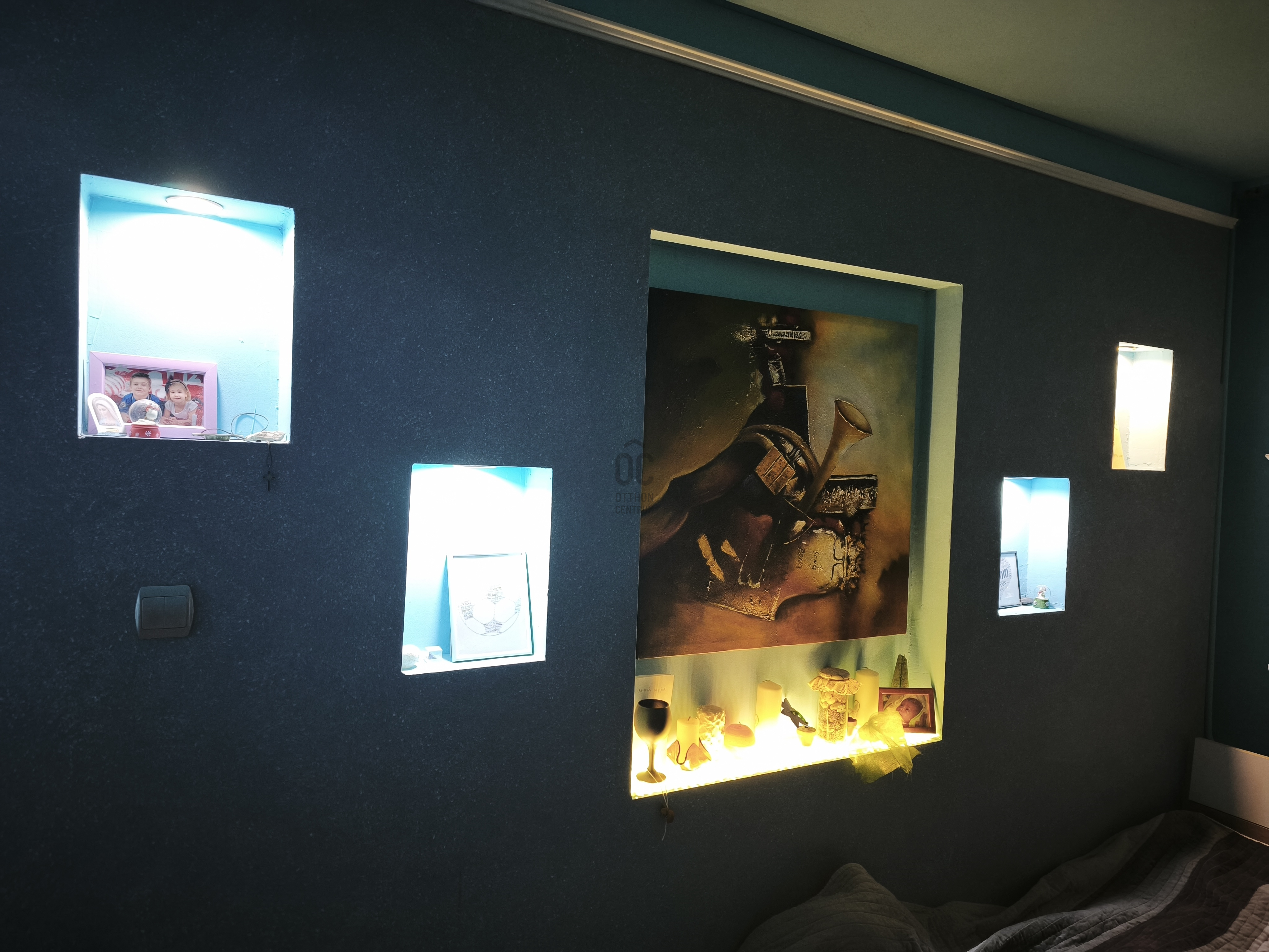 Gallery zoom image