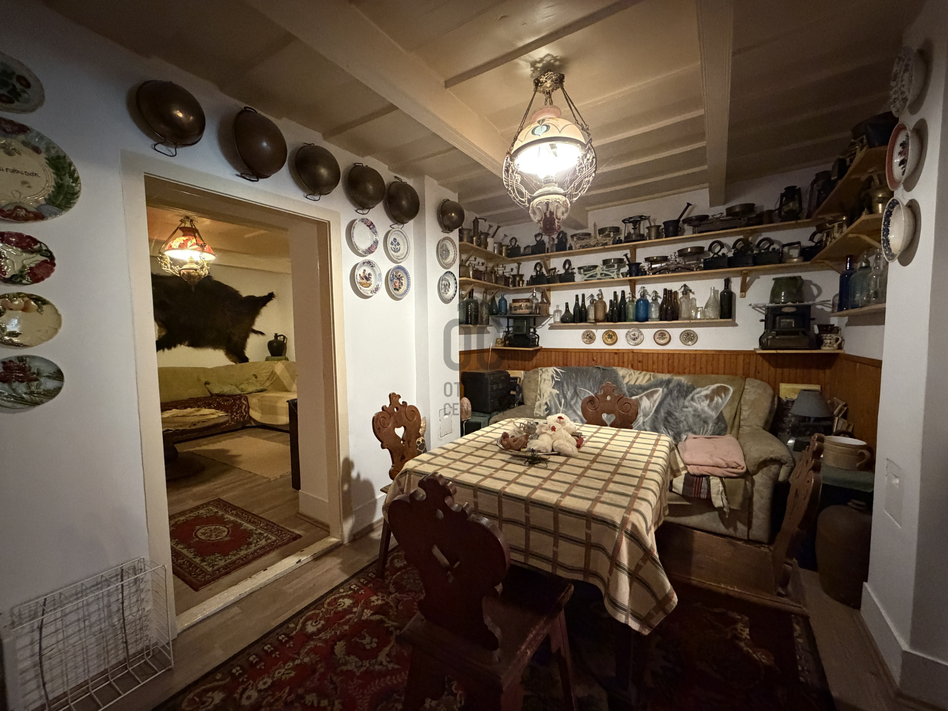 Gallery zoom image