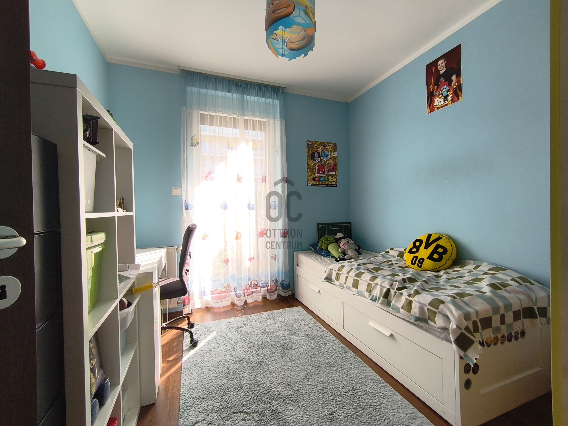 Gallery zoom image