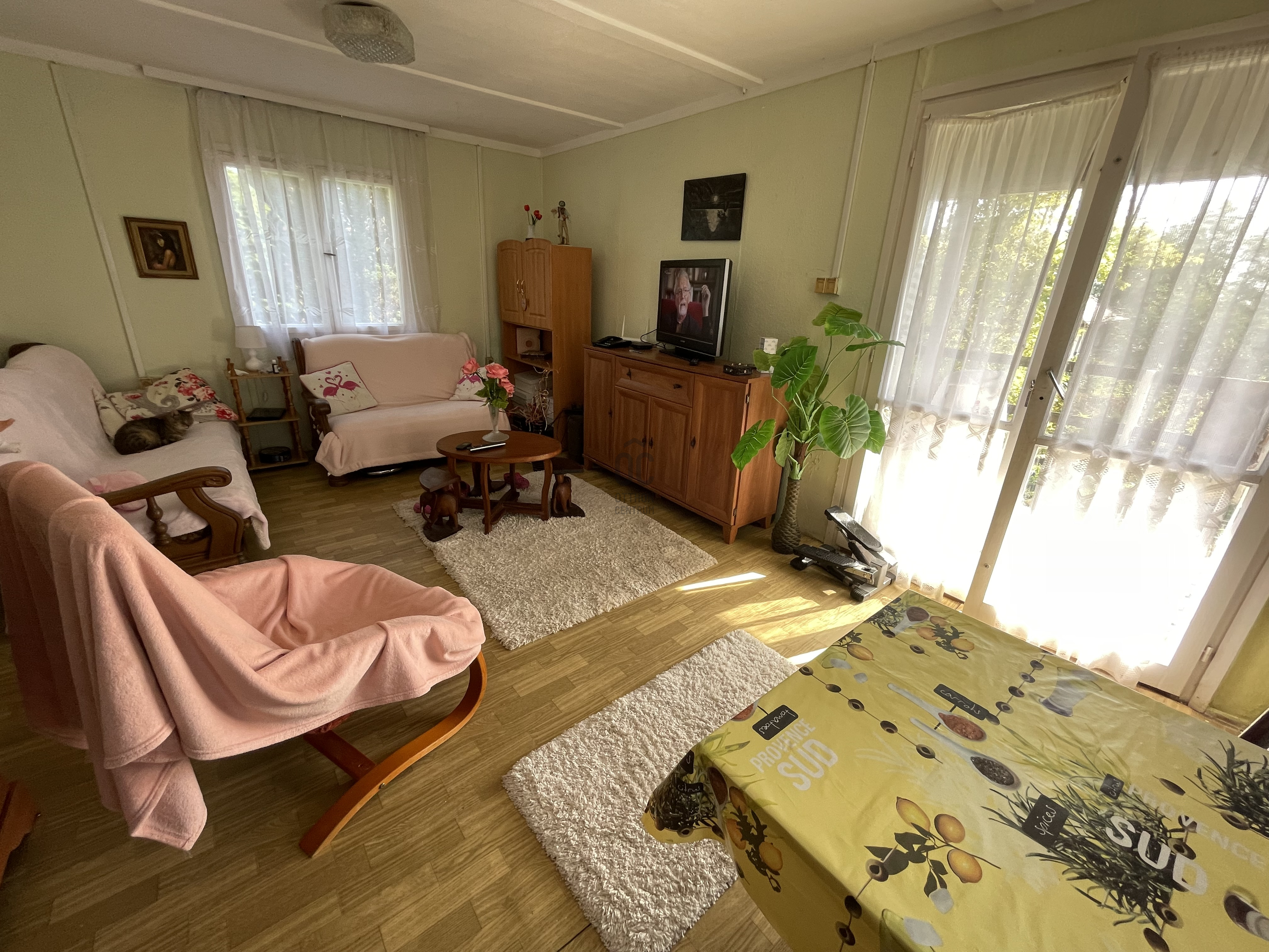 Gallery zoom image
