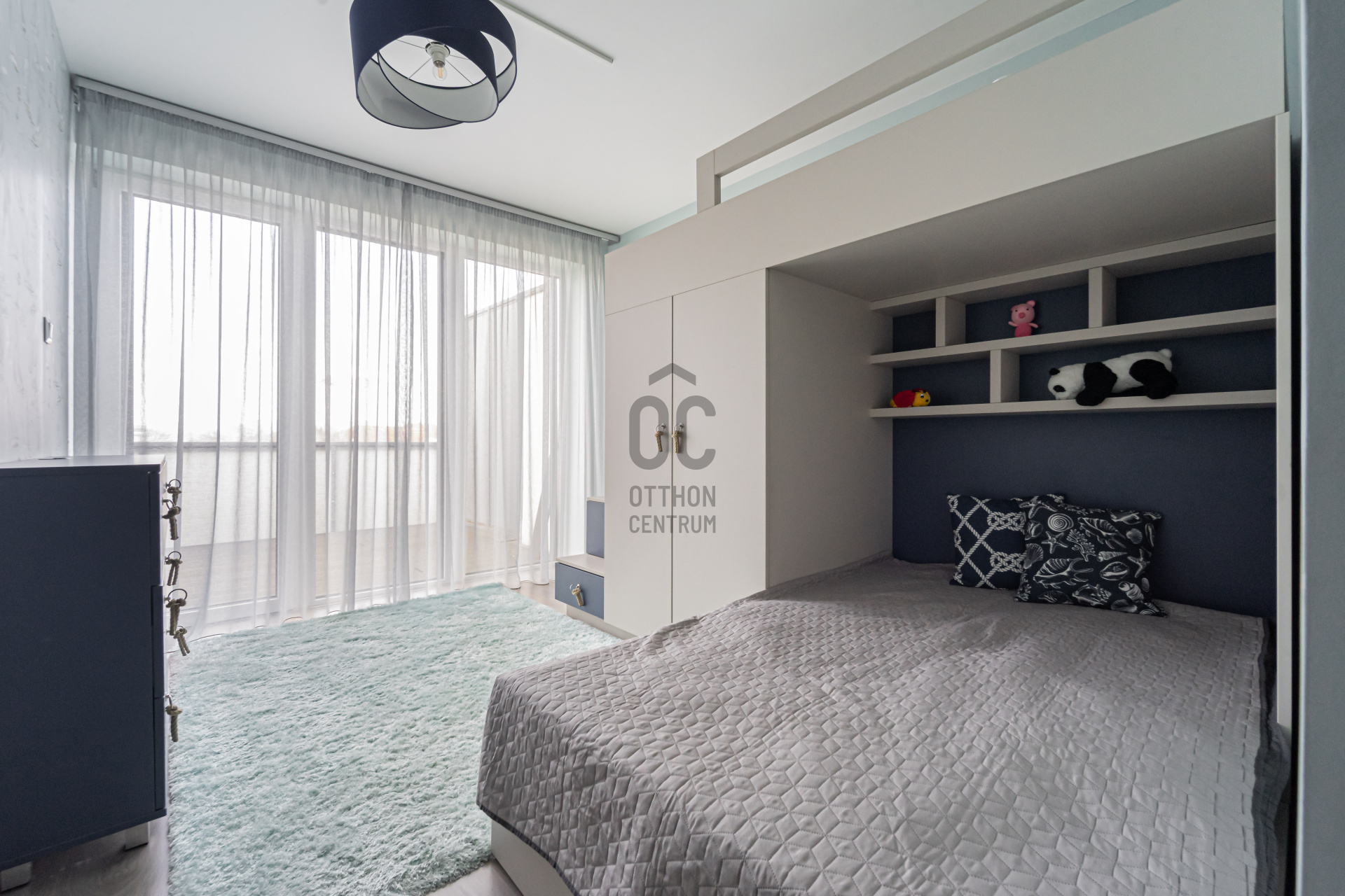 Gallery zoom image