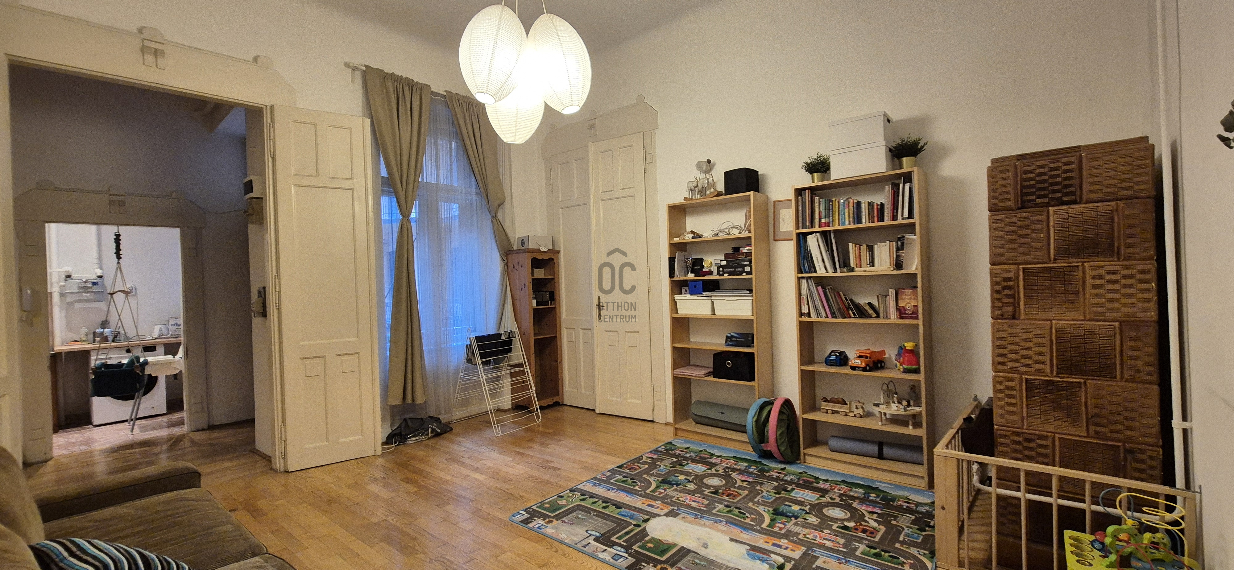 Gallery zoom image