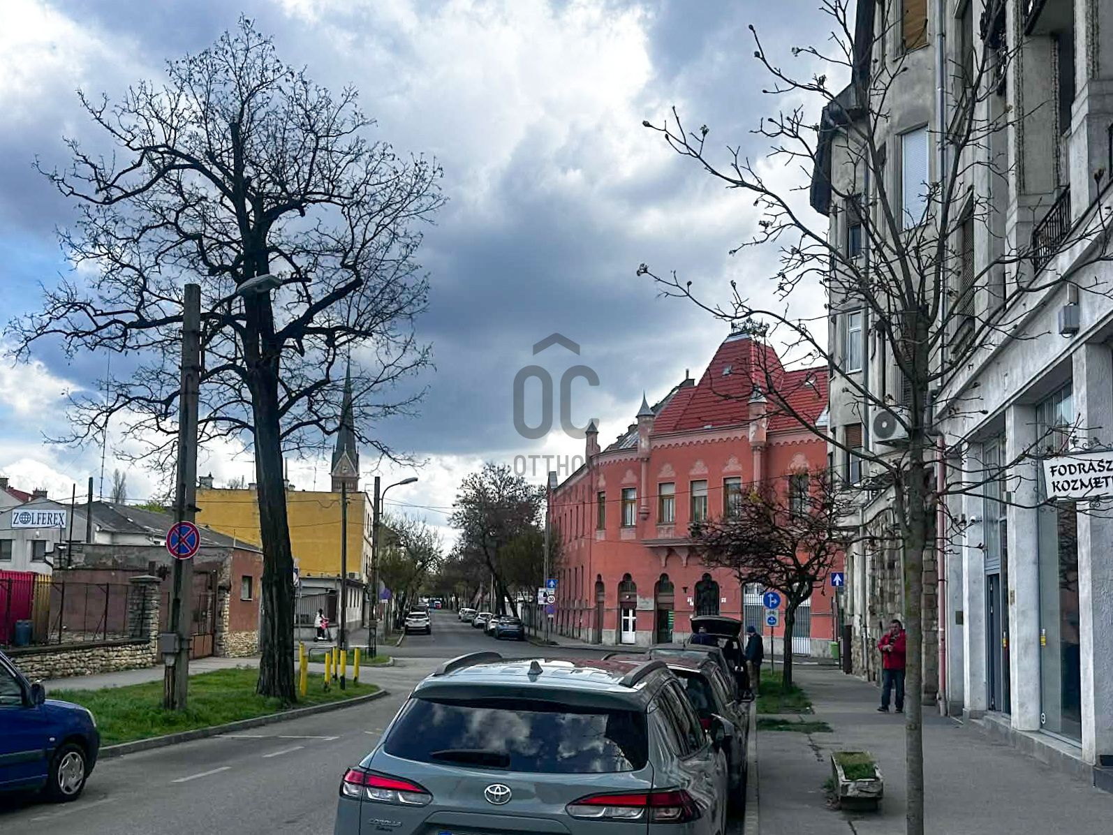 Gallery zoom image