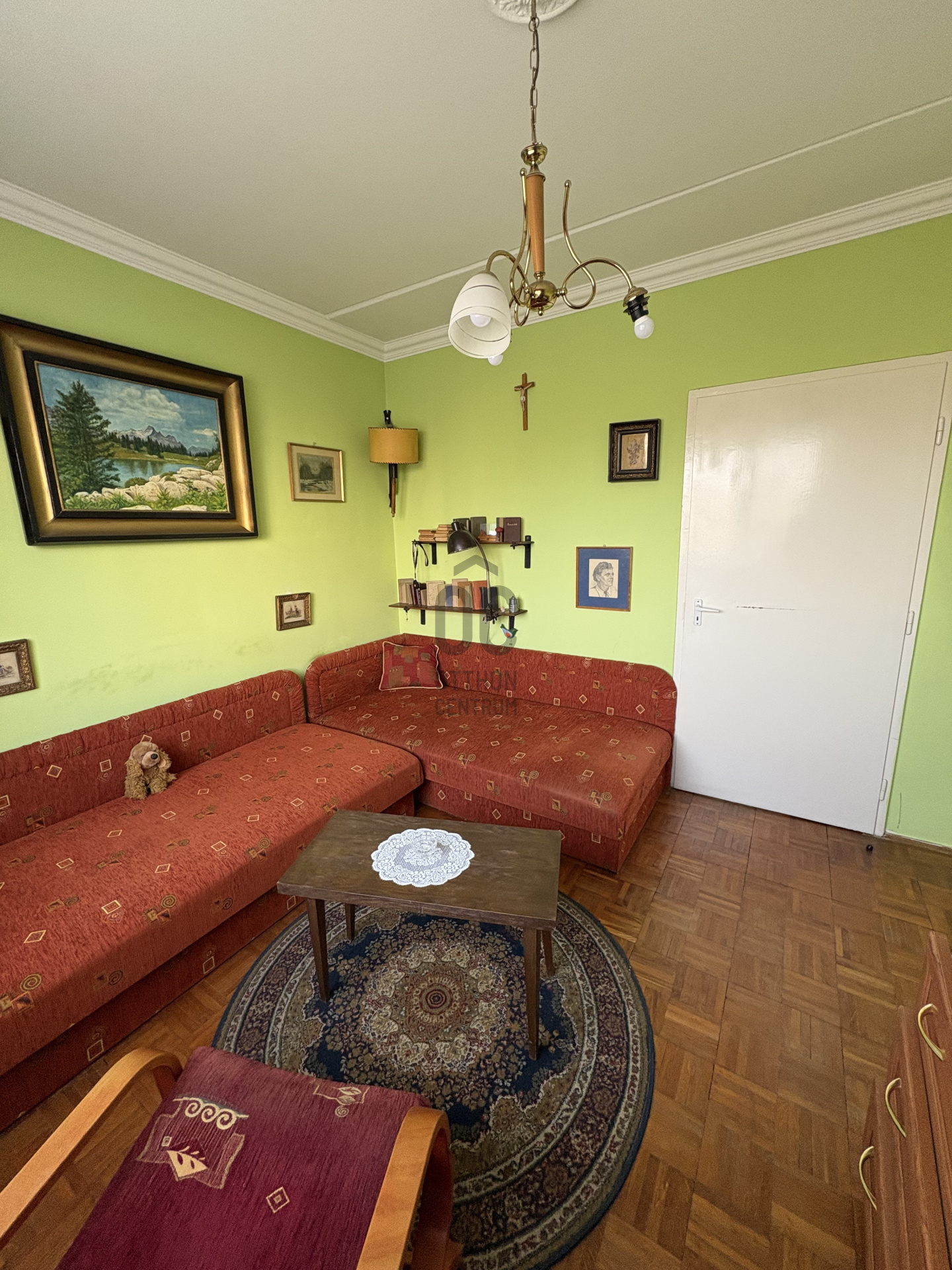 Gallery zoom image