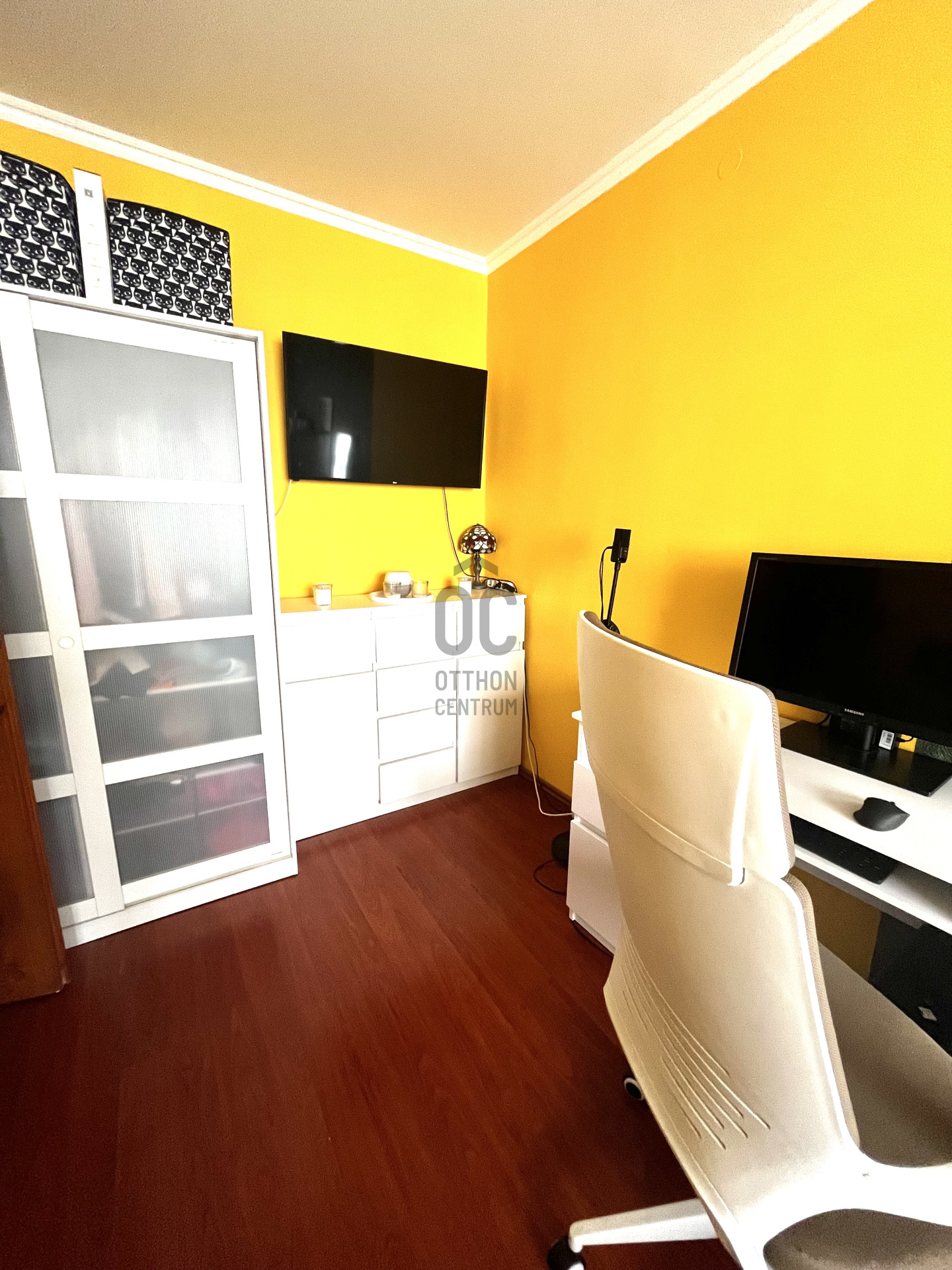 Gallery zoom image