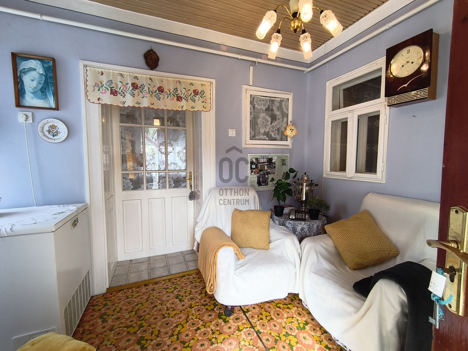 Gallery zoom image