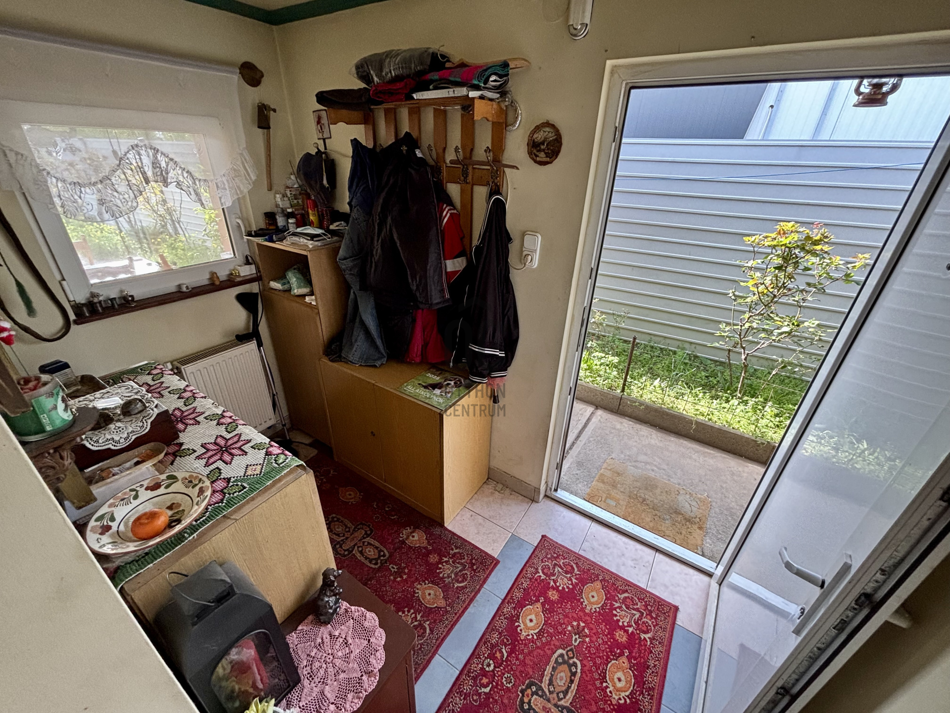 Gallery zoom image