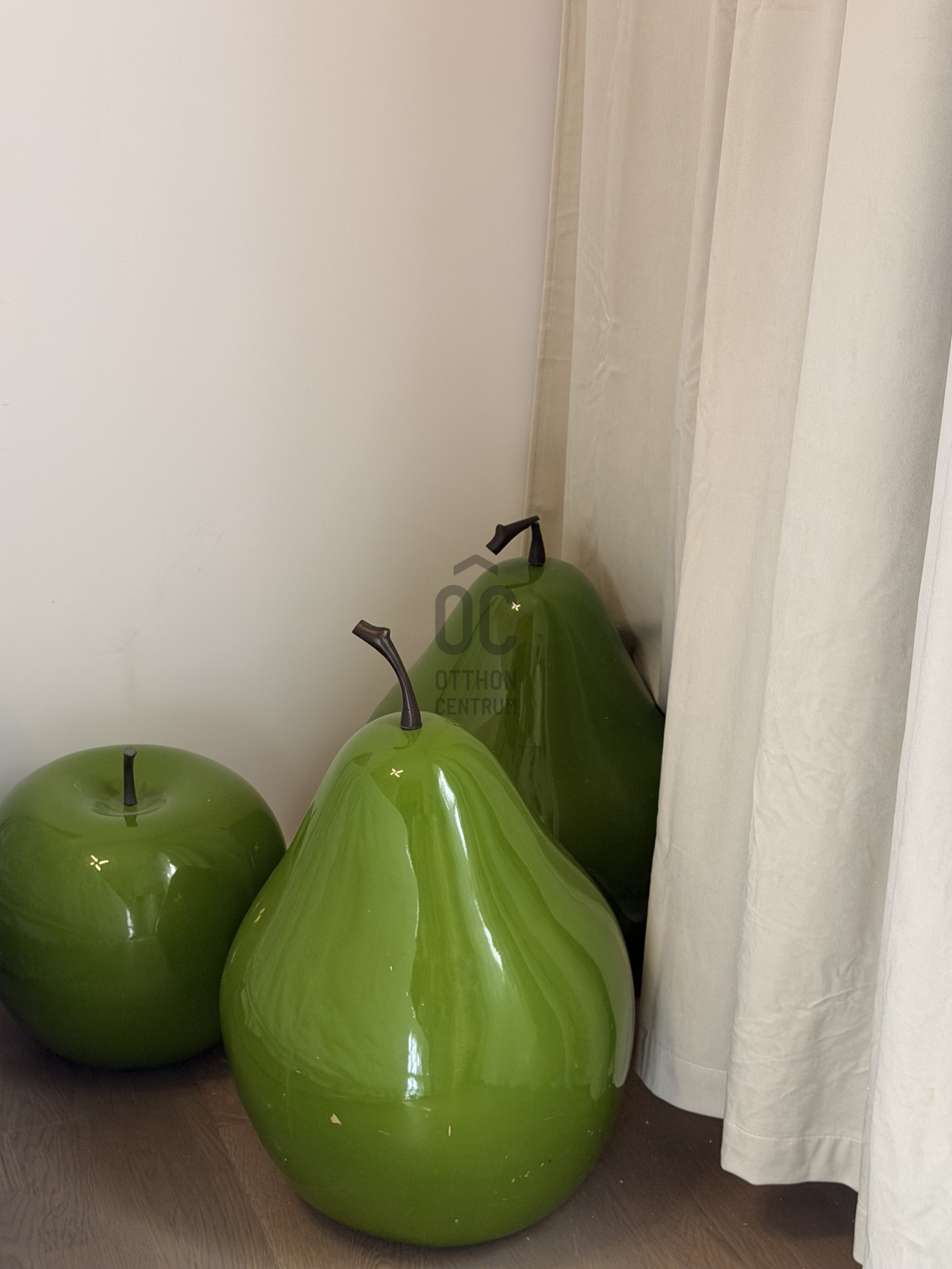 Gallery zoom image