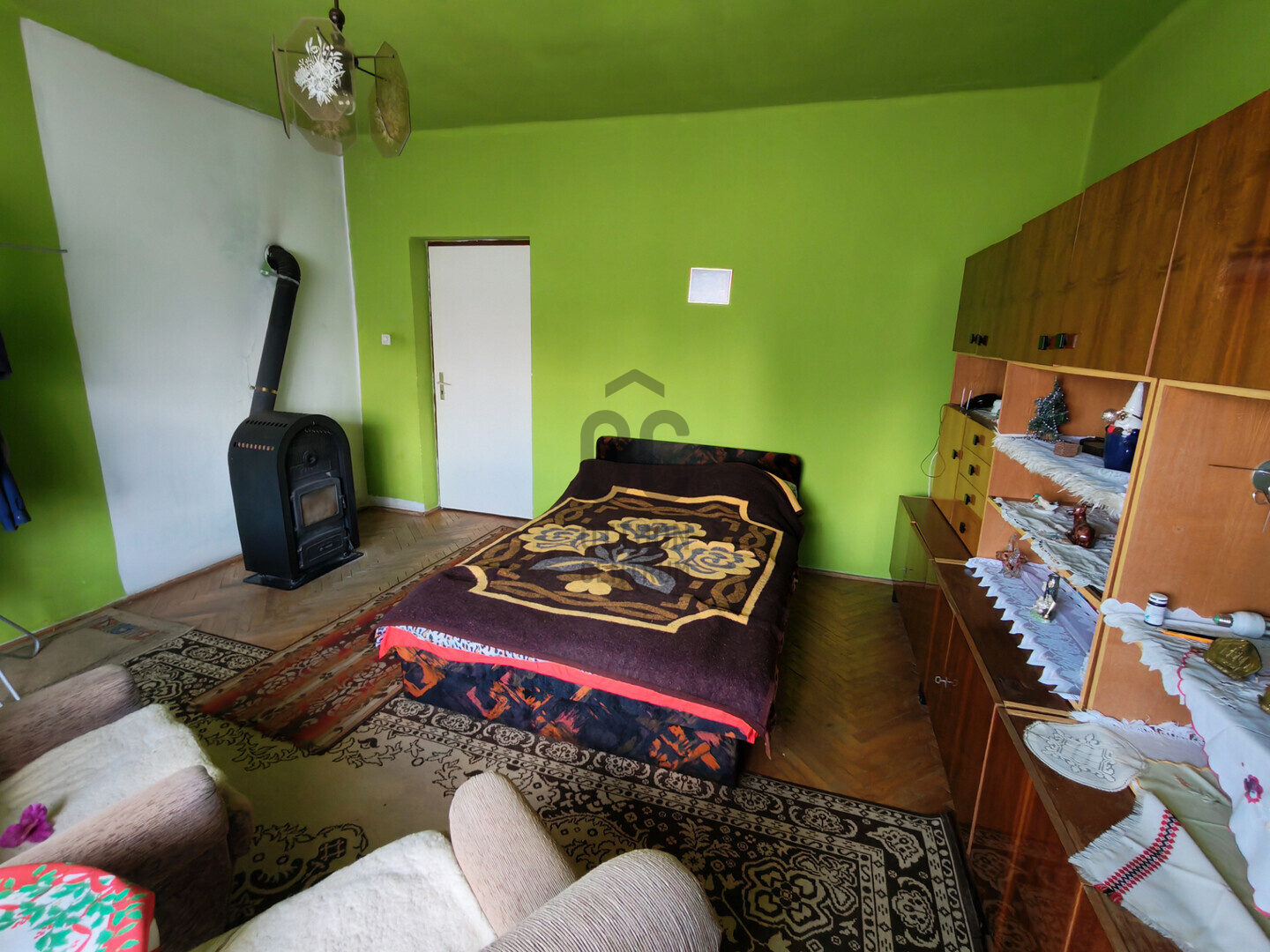 Gallery zoom image