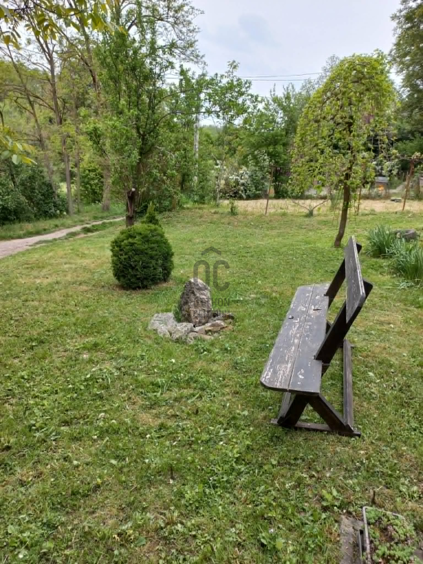 Gallery zoom image