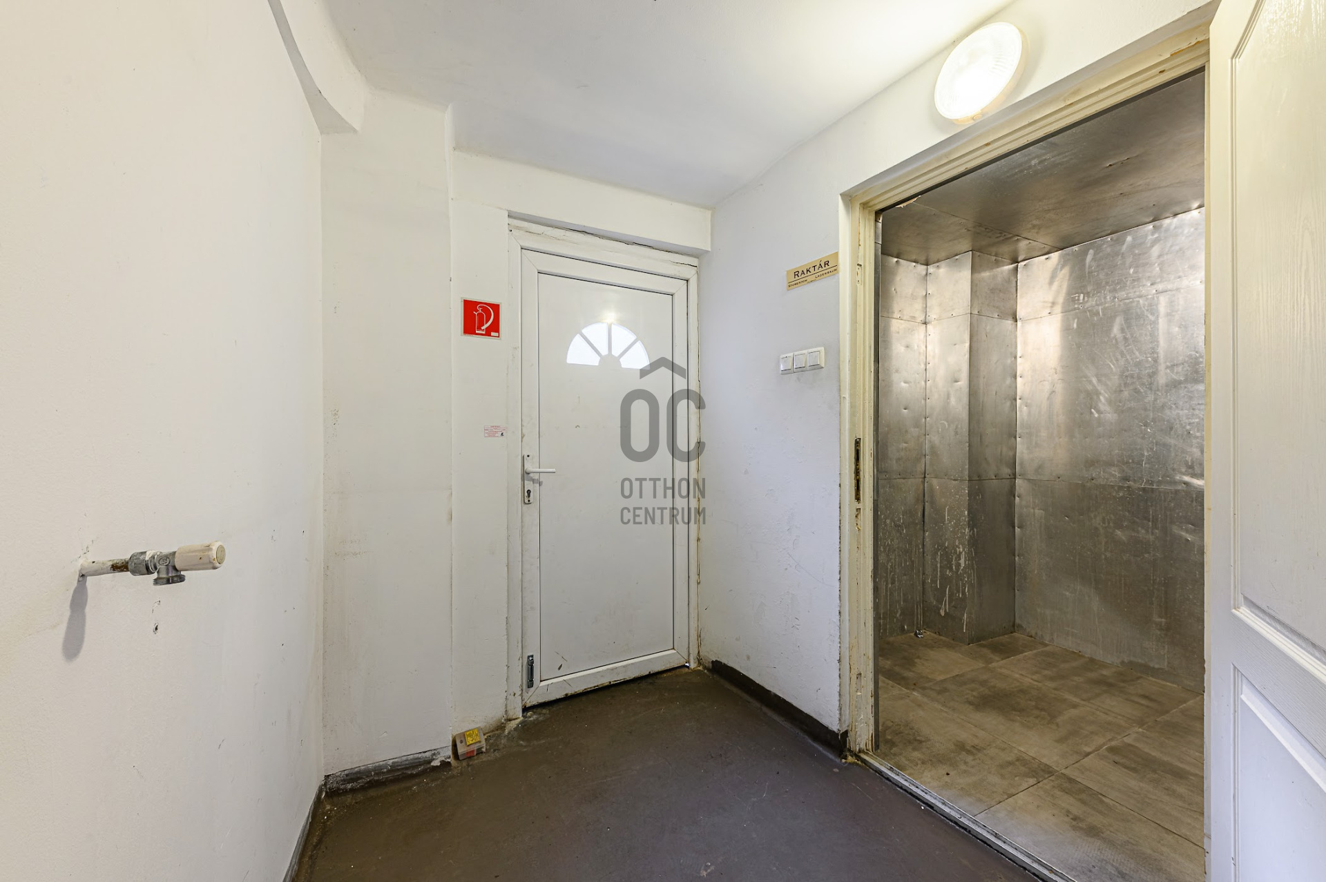 Gallery zoom image
