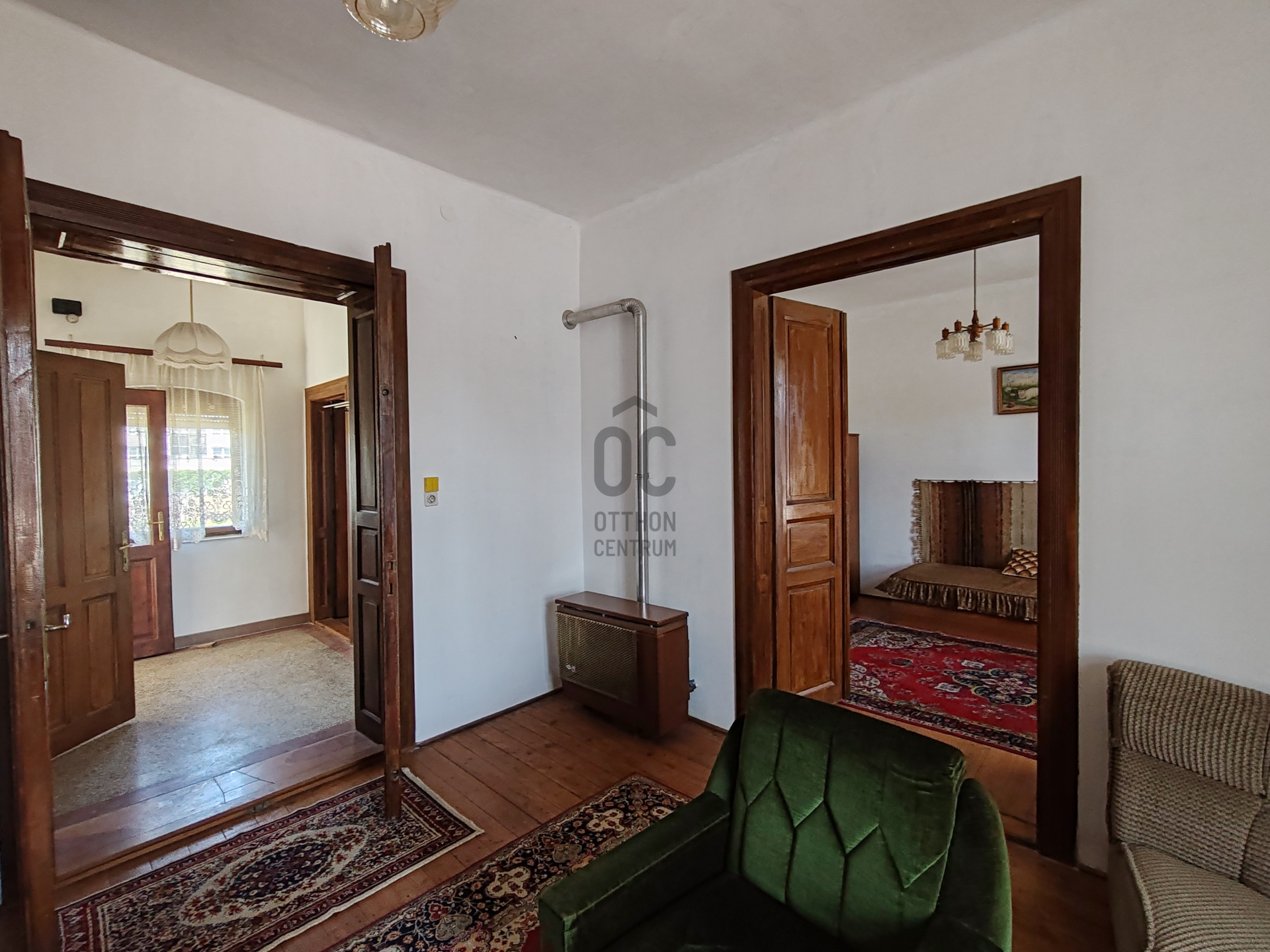 Gallery zoom image