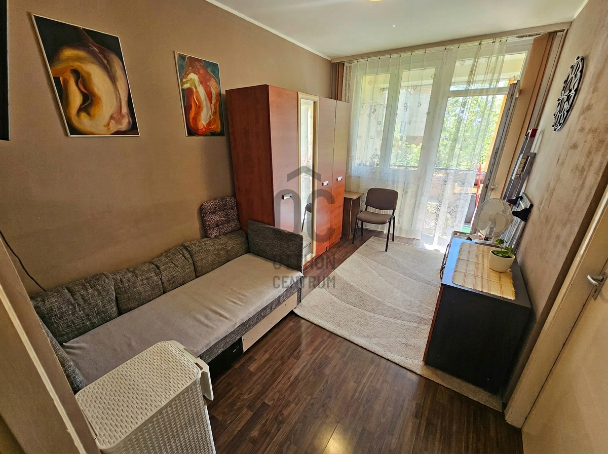 Gallery zoom image