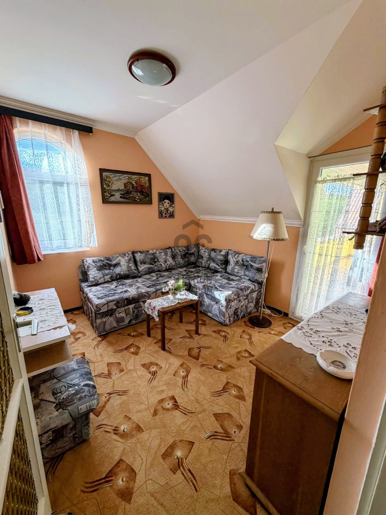 Gallery zoom image